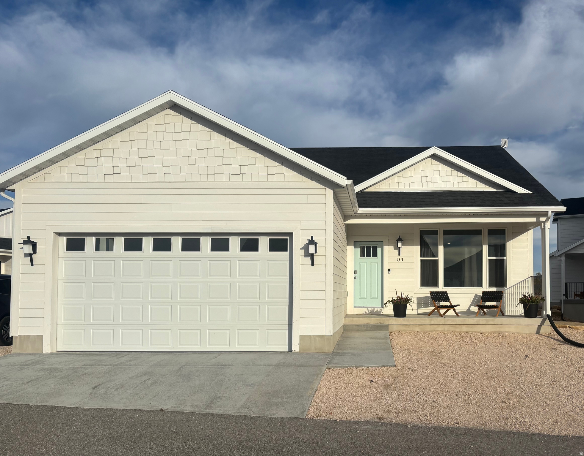 LIGHTHOUSE POINTE - Residential