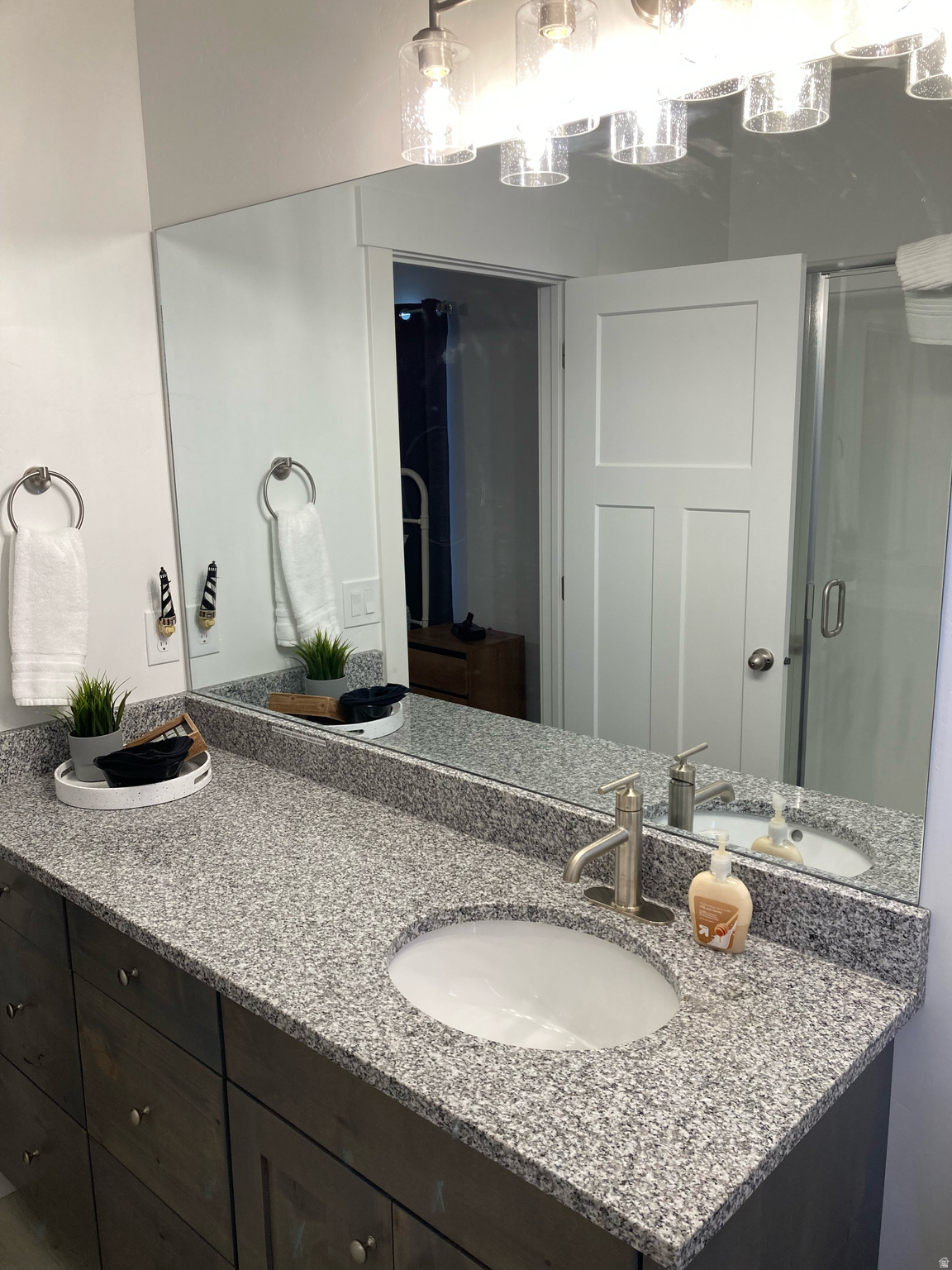 LIGHTHOUSE POINTE - Residential
