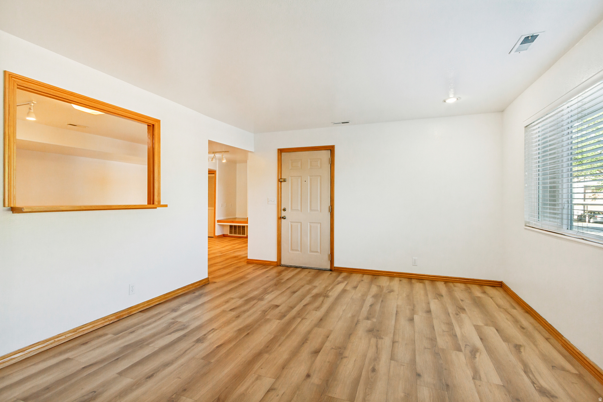 WILLOWBROOK - Residential
