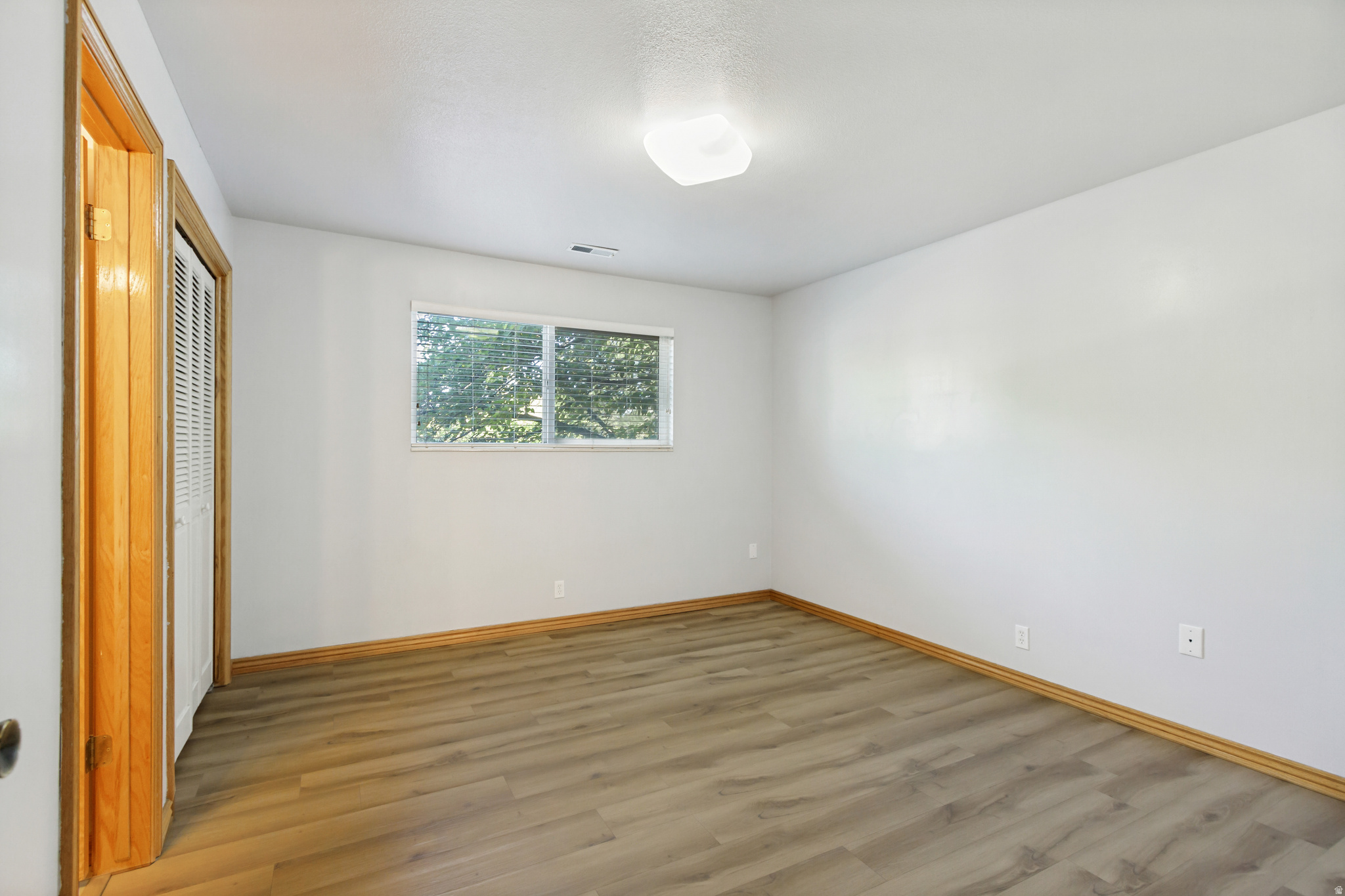 WILLOWBROOK - Residential