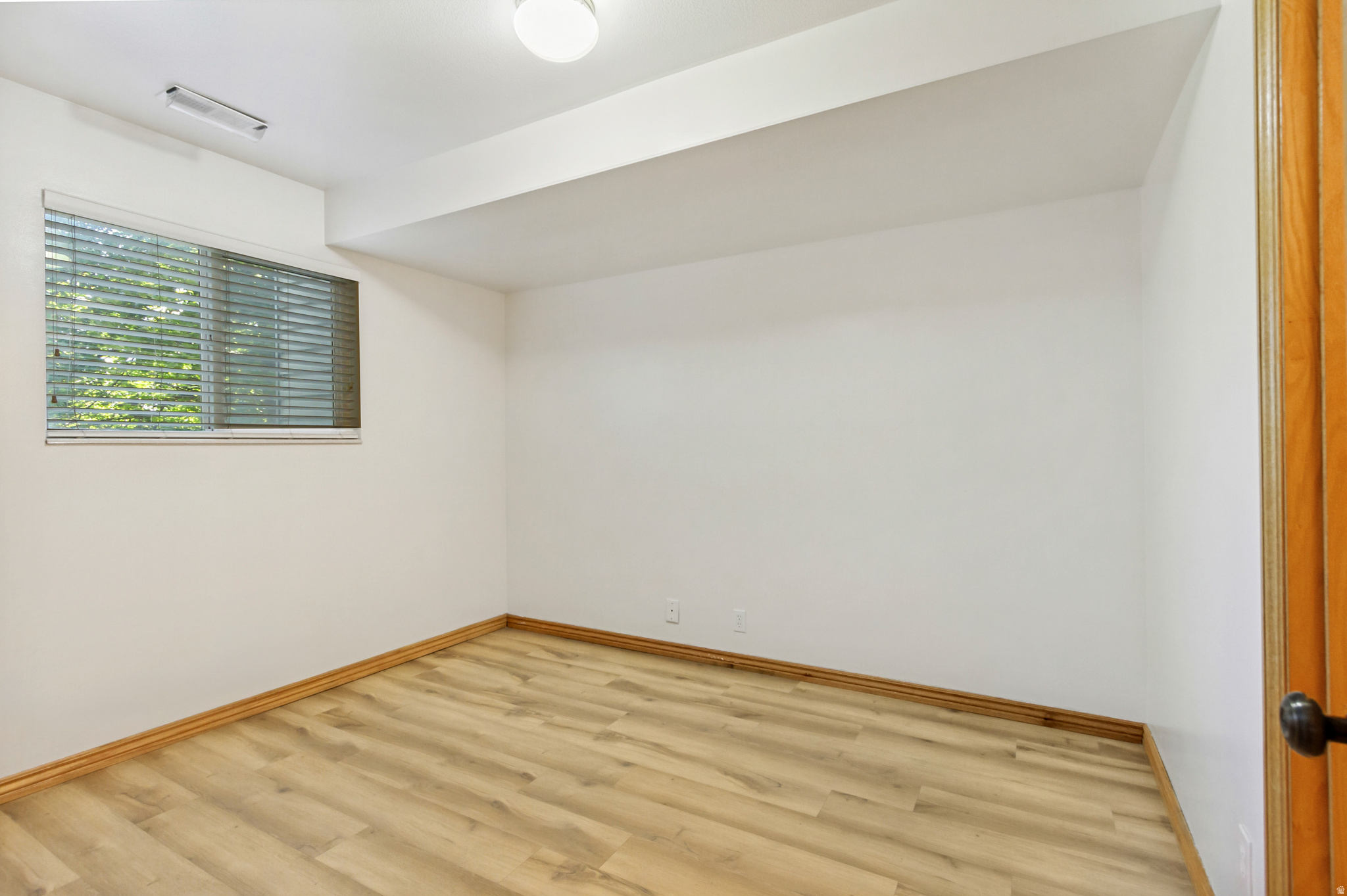 WILLOWBROOK - Residential