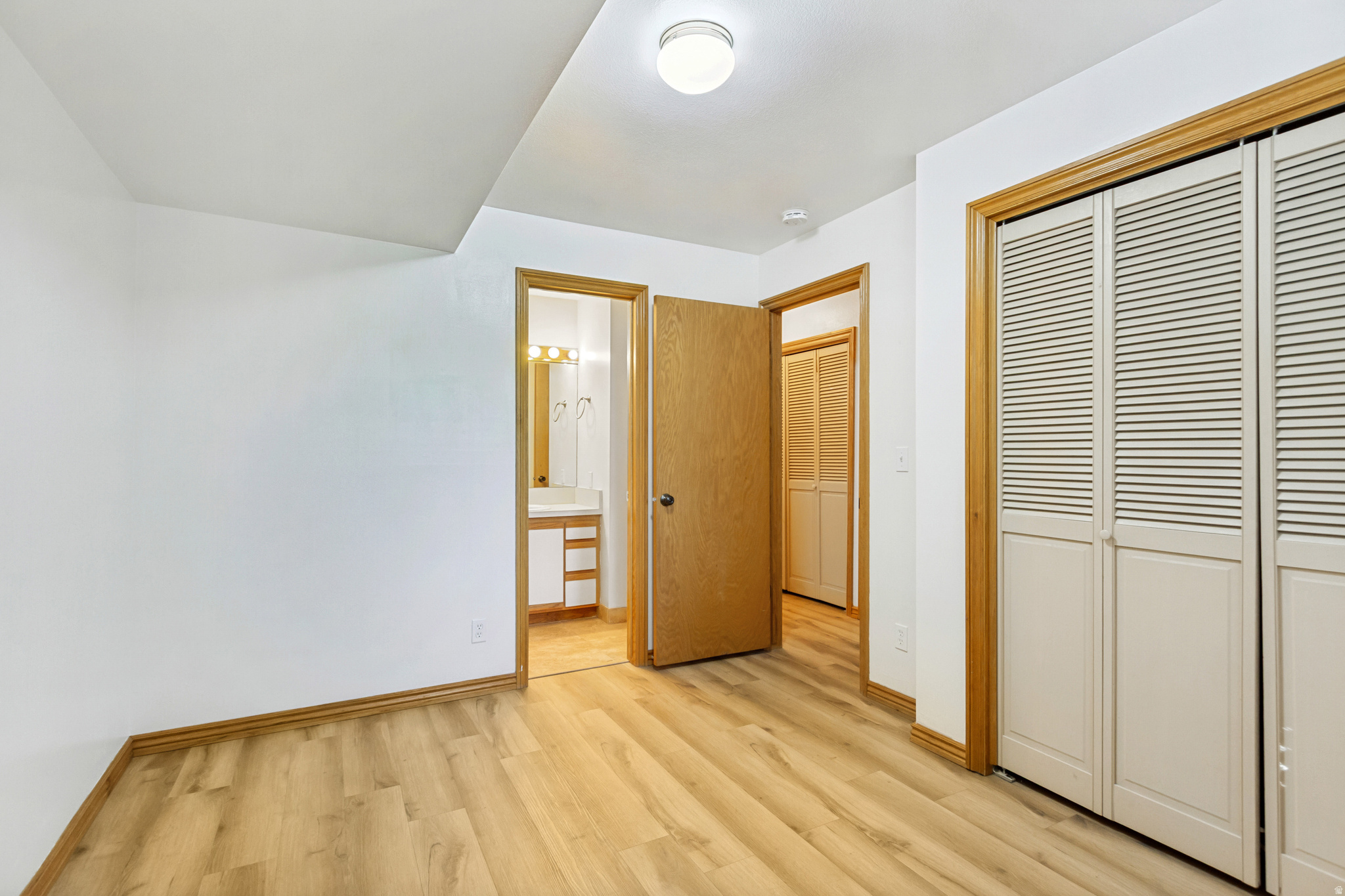WILLOWBROOK - Residential