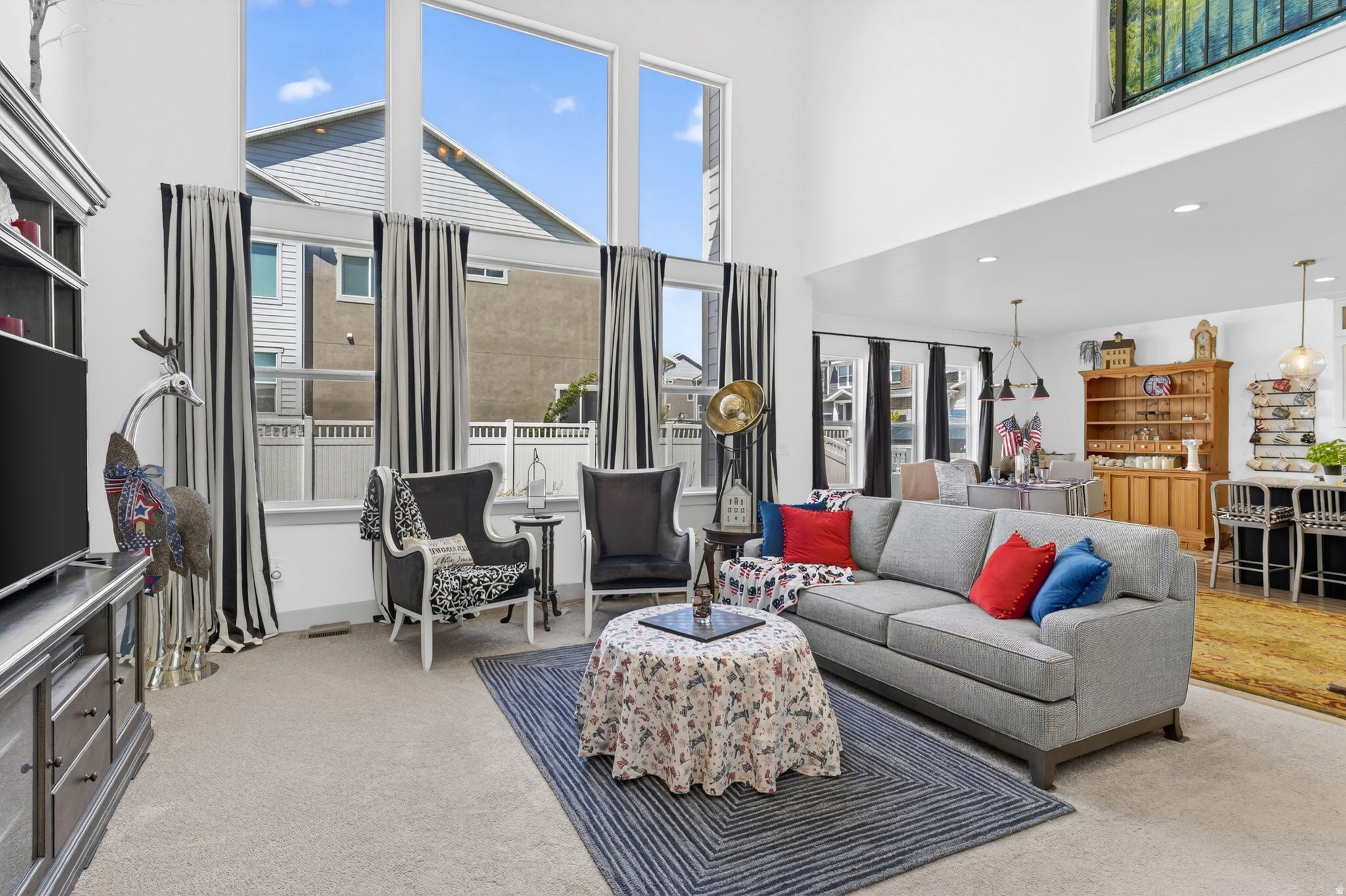 MOUNTAIN RIDGE - Residential