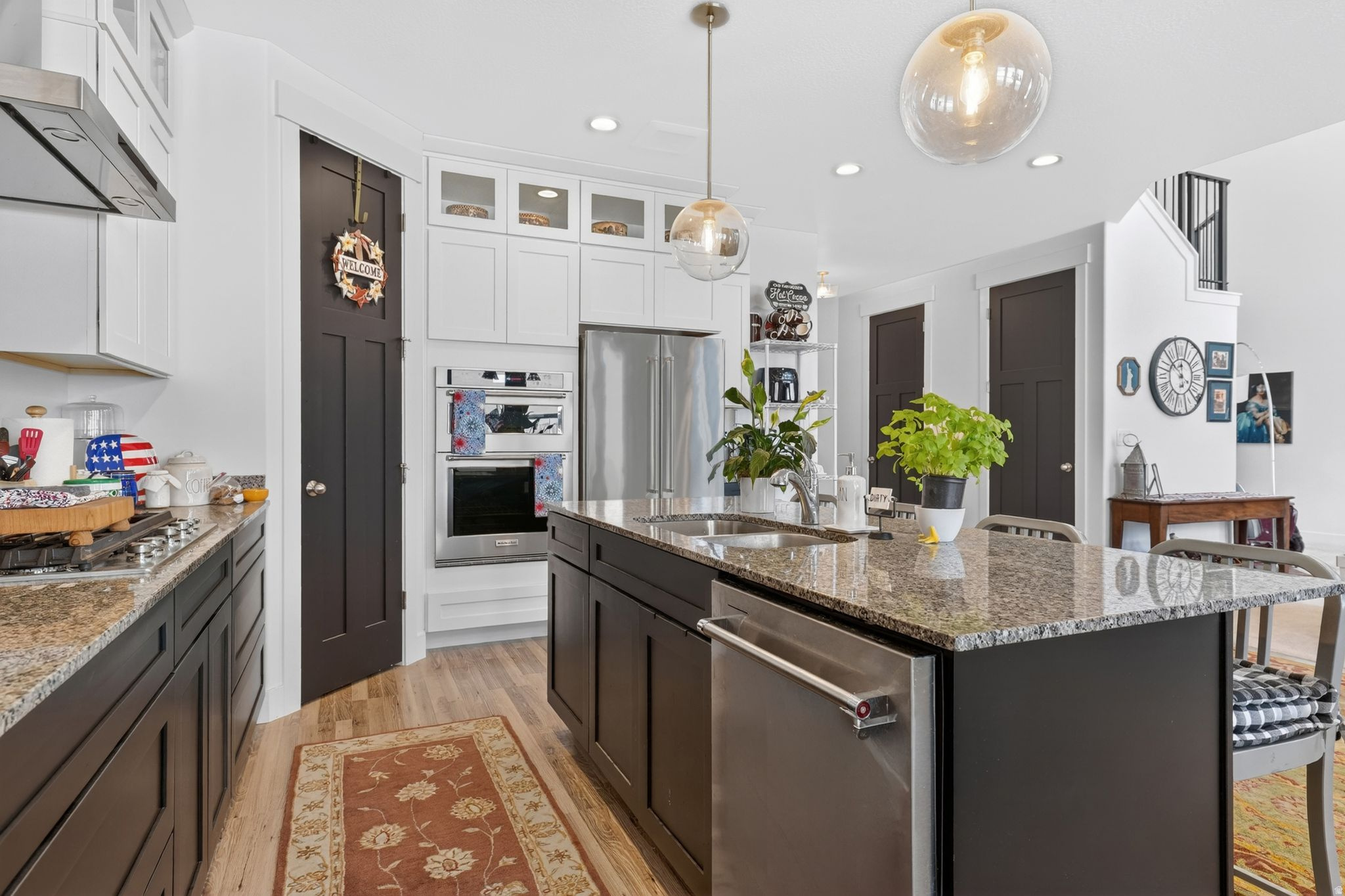 MOUNTAIN RIDGE - Residential