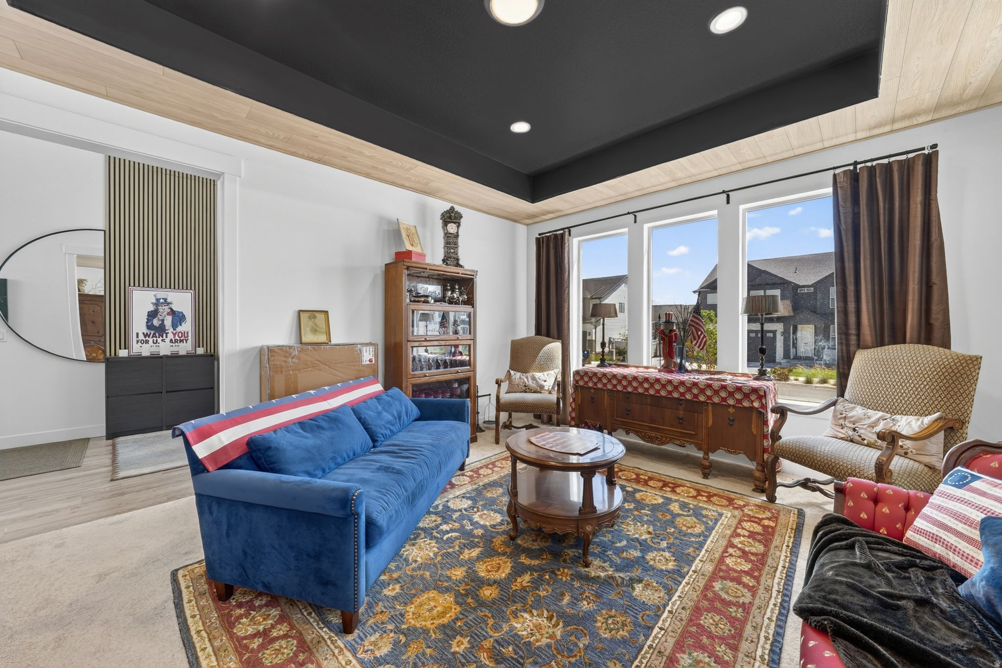 MOUNTAIN RIDGE - Residential