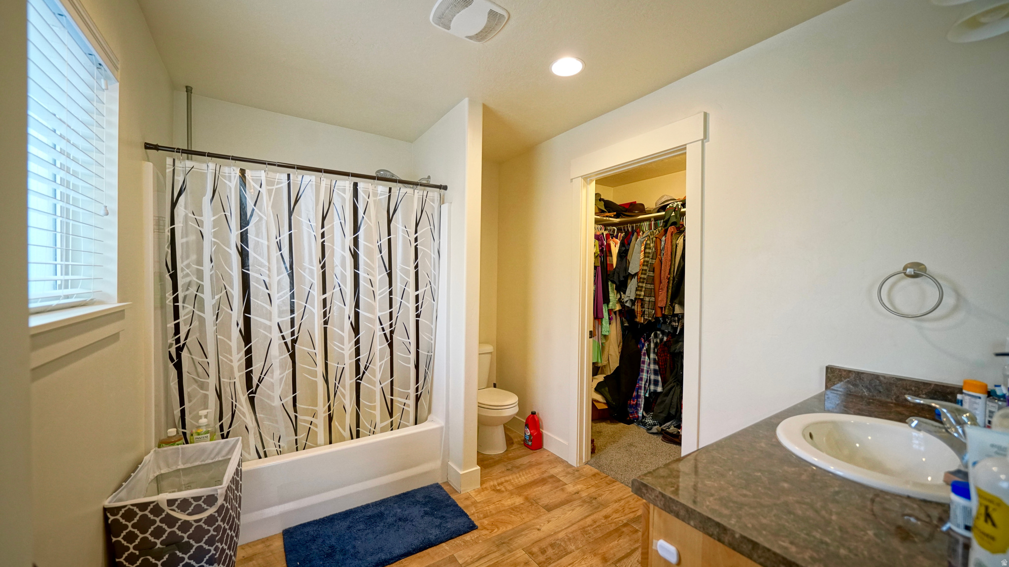 HIDDEN CREEK - Residential