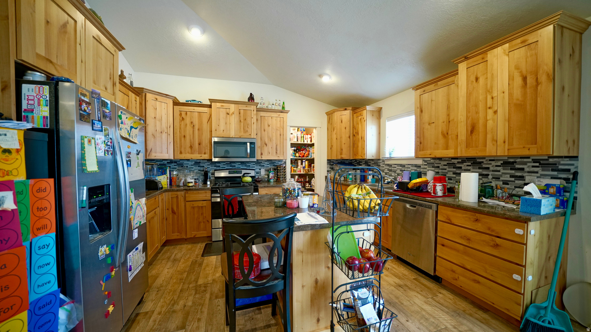 HIDDEN CREEK - Residential