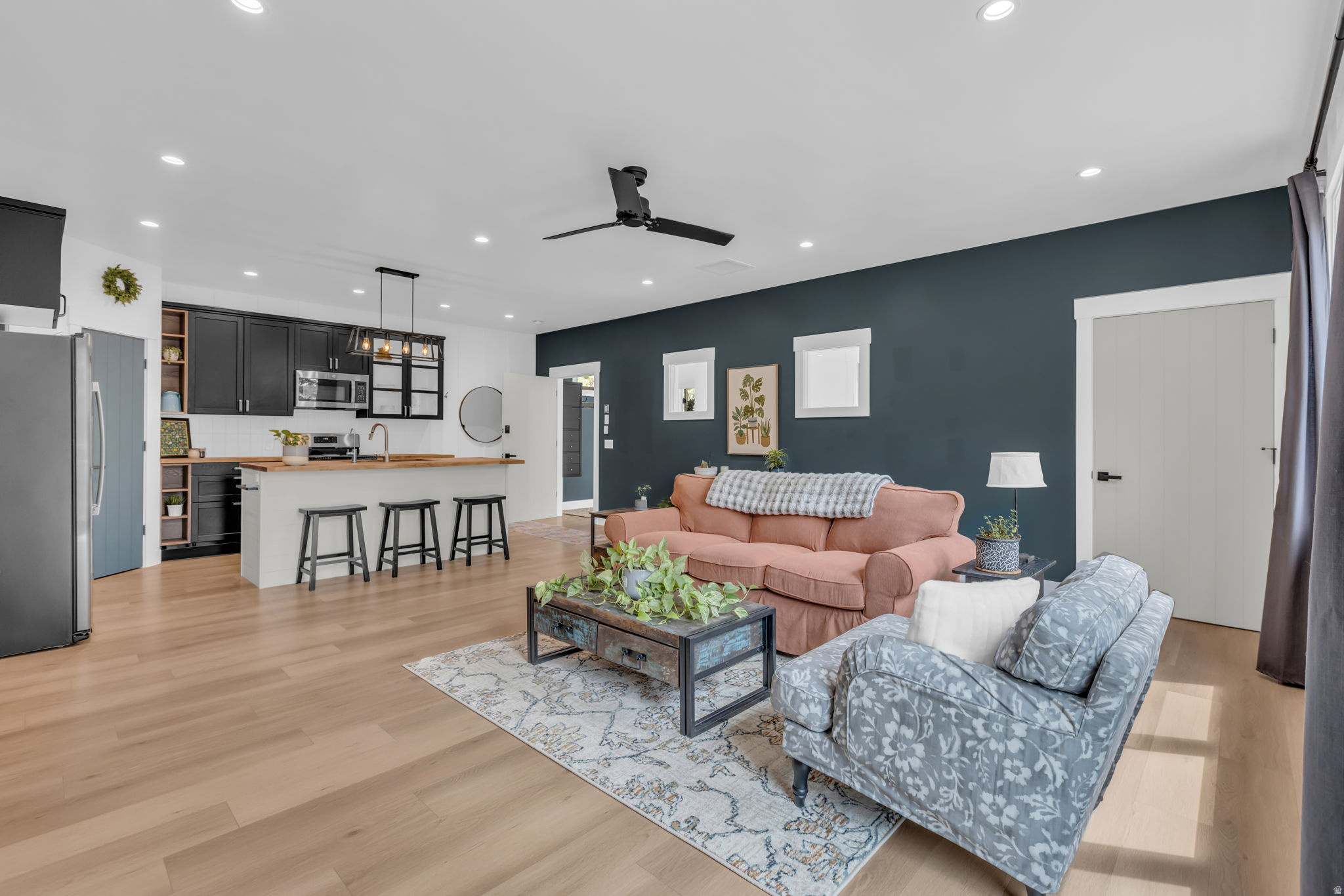 PINE MEADOW RANCH - Residential