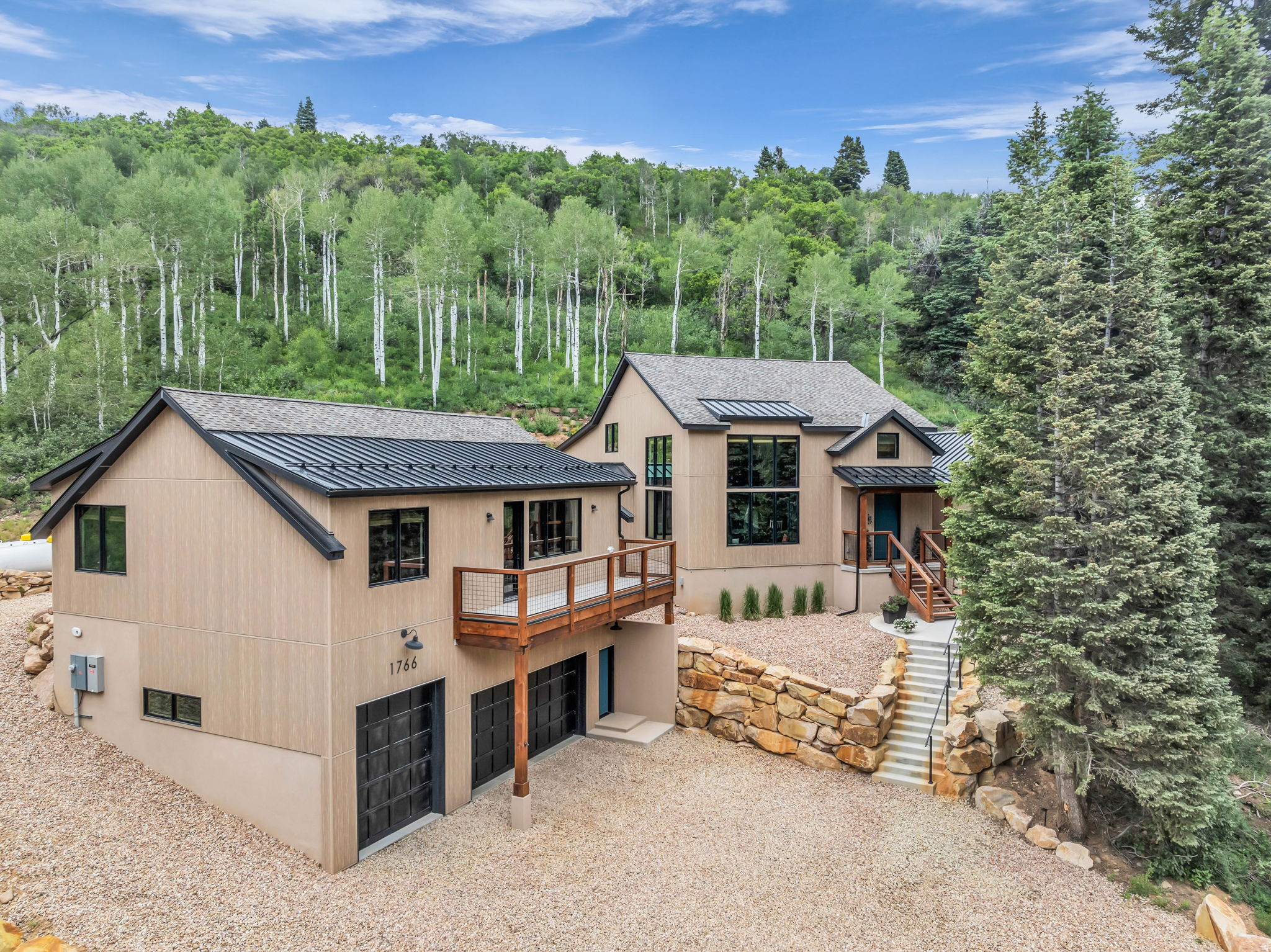 PINE MEADOW RANCH - Residential