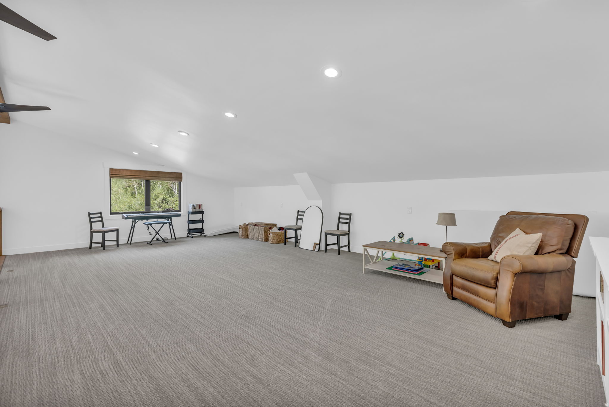 PINE MEADOW RANCH - Residential