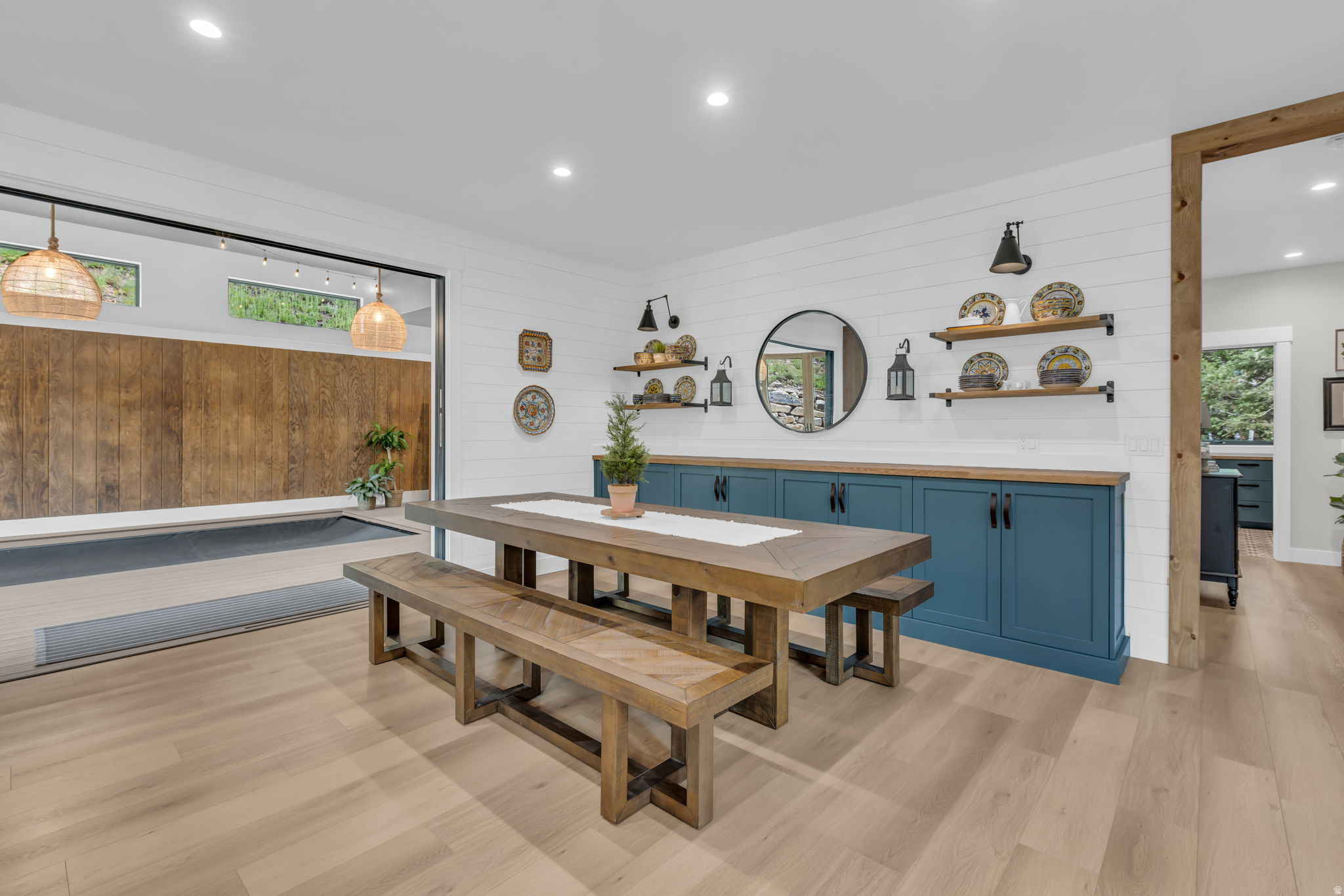 PINE MEADOW RANCH - Residential