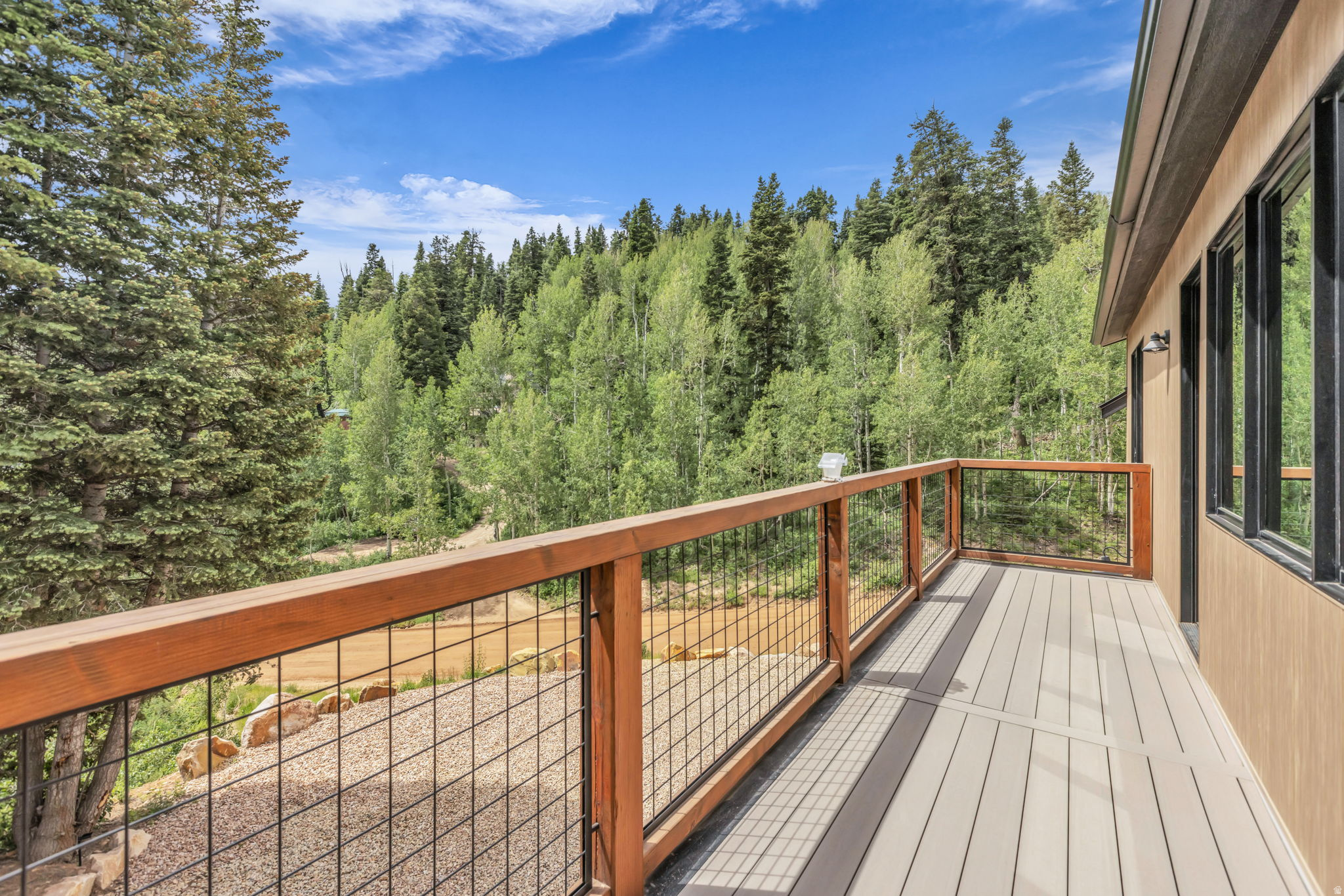 PINE MEADOW RANCH - Residential