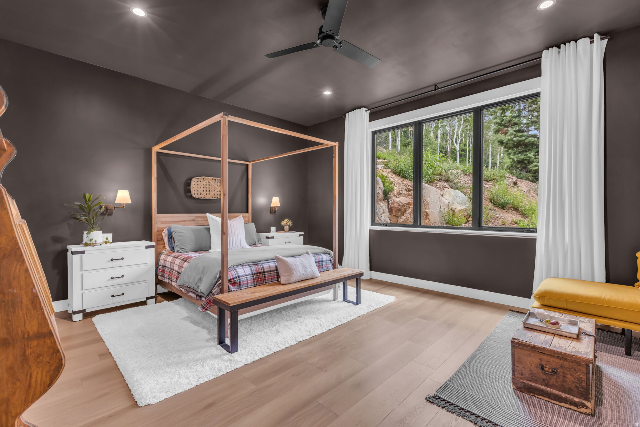 PINE MEADOW RANCH - Residential