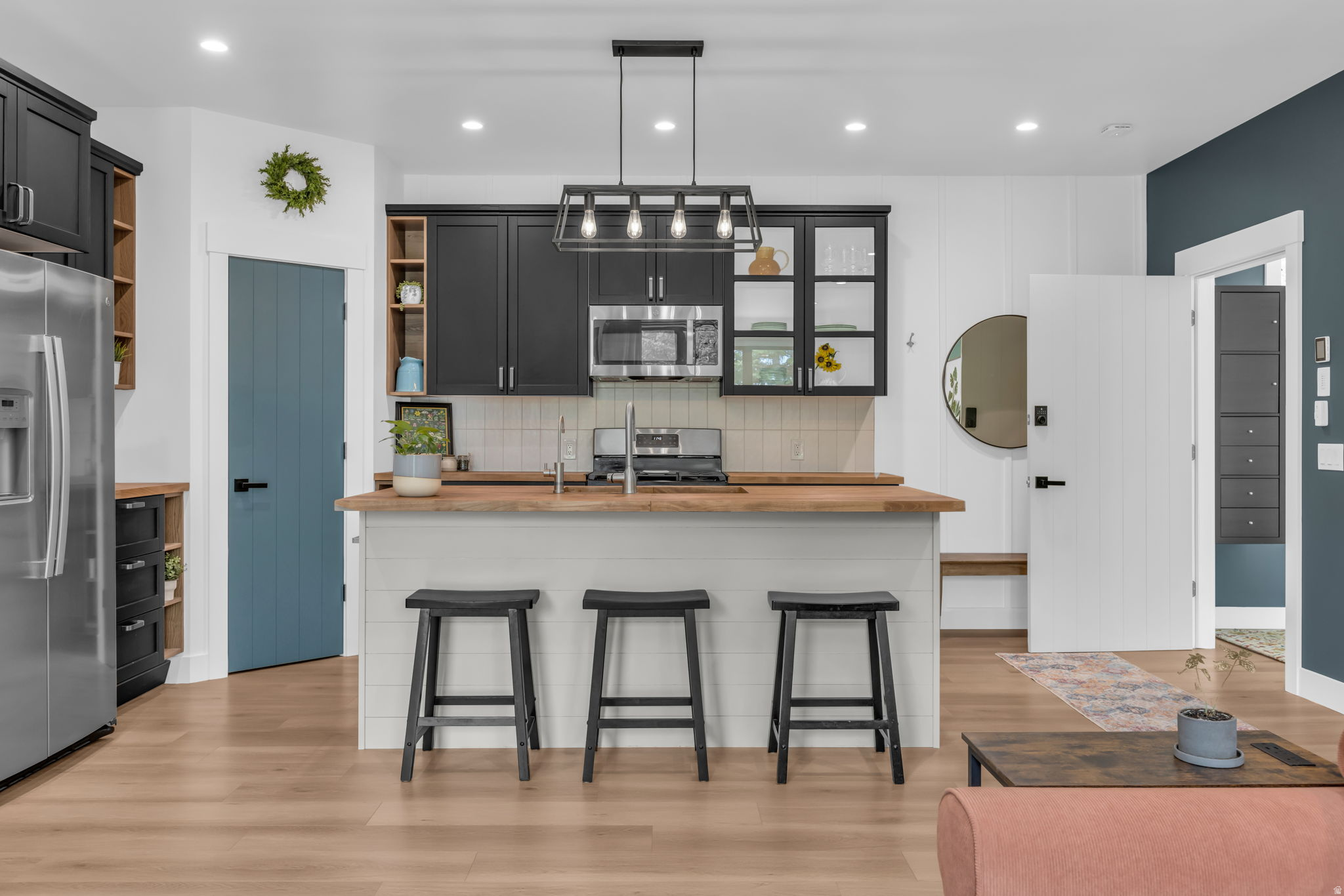 PINE MEADOW RANCH - Residential