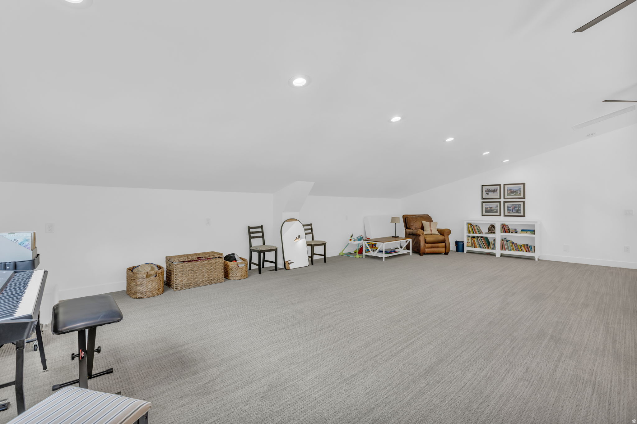 PINE MEADOW RANCH - Residential