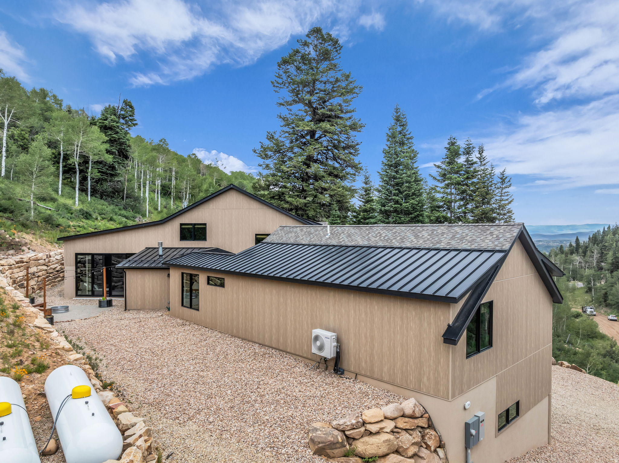 PINE MEADOW RANCH - Residential