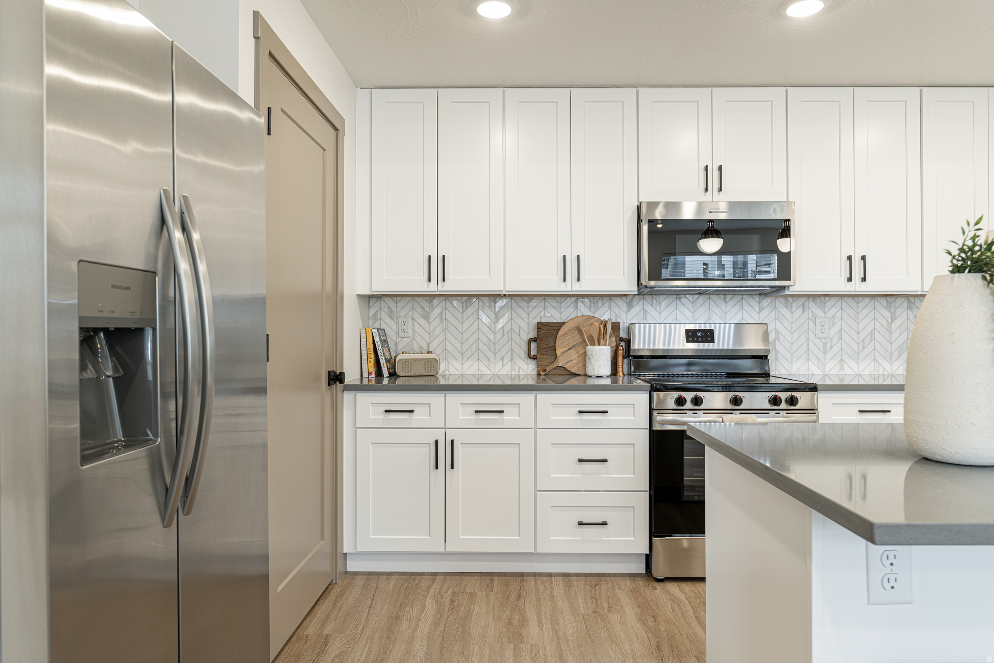 CORAL SPRINGS CONDOMINIUMS - Residential
