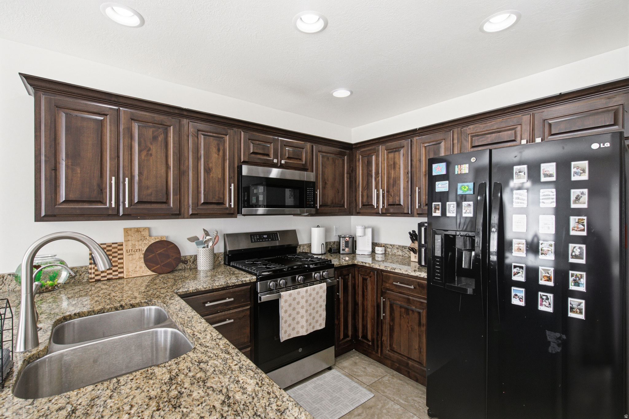 STOKER GARDENS - Residential