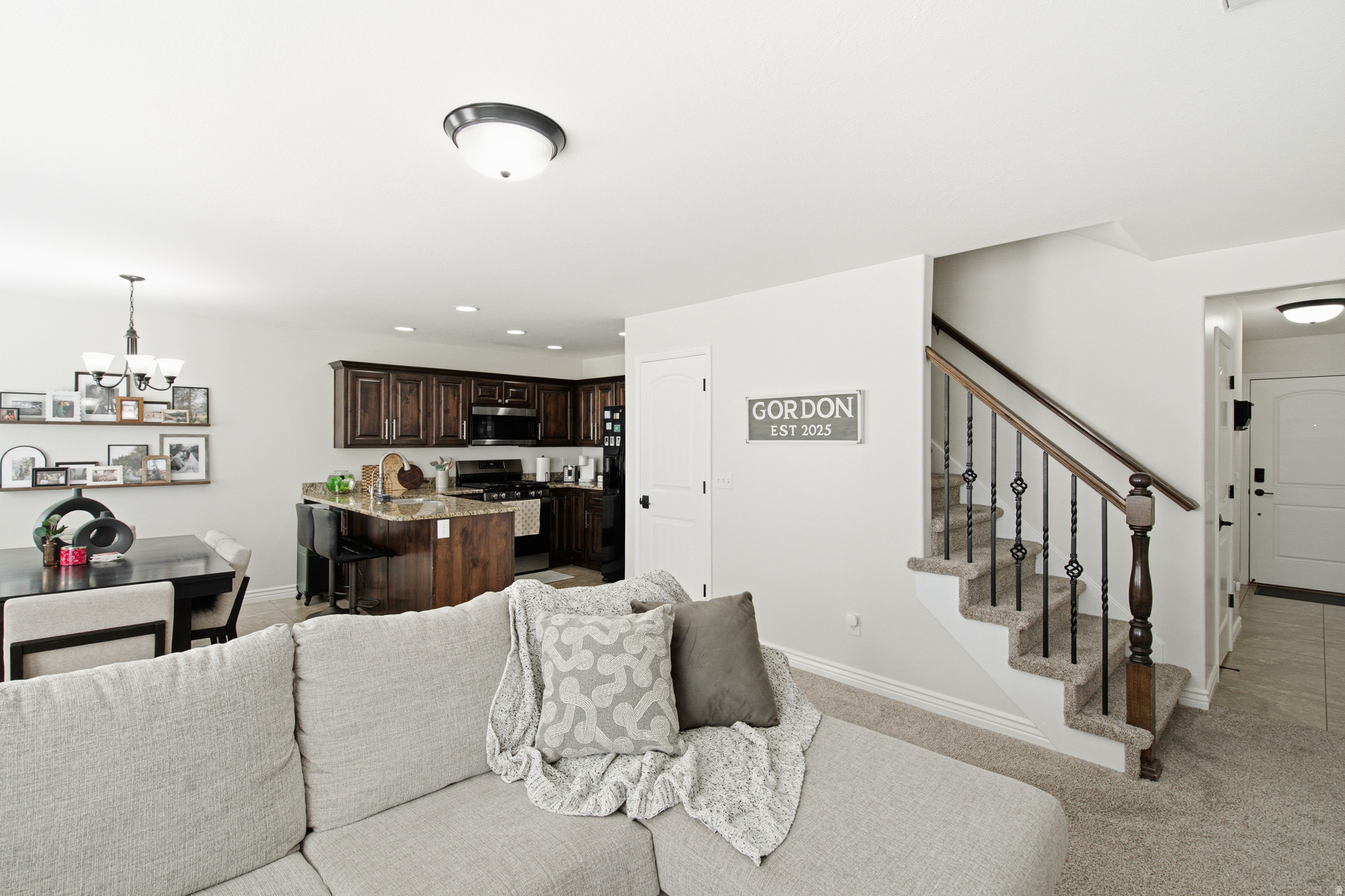 STOKER GARDENS - Residential