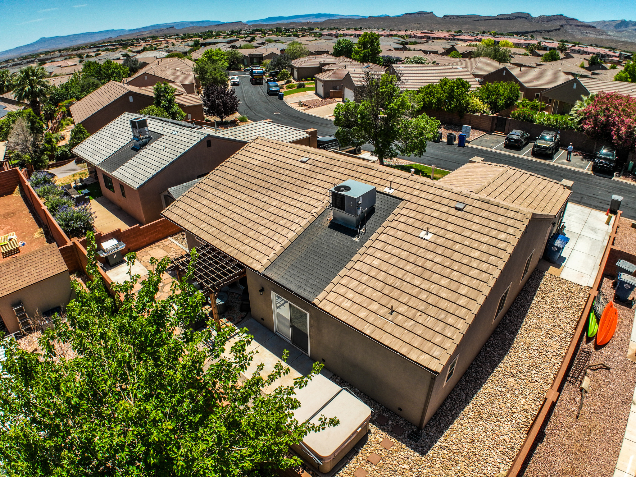 RED ROCK CANYON 2 - Residential