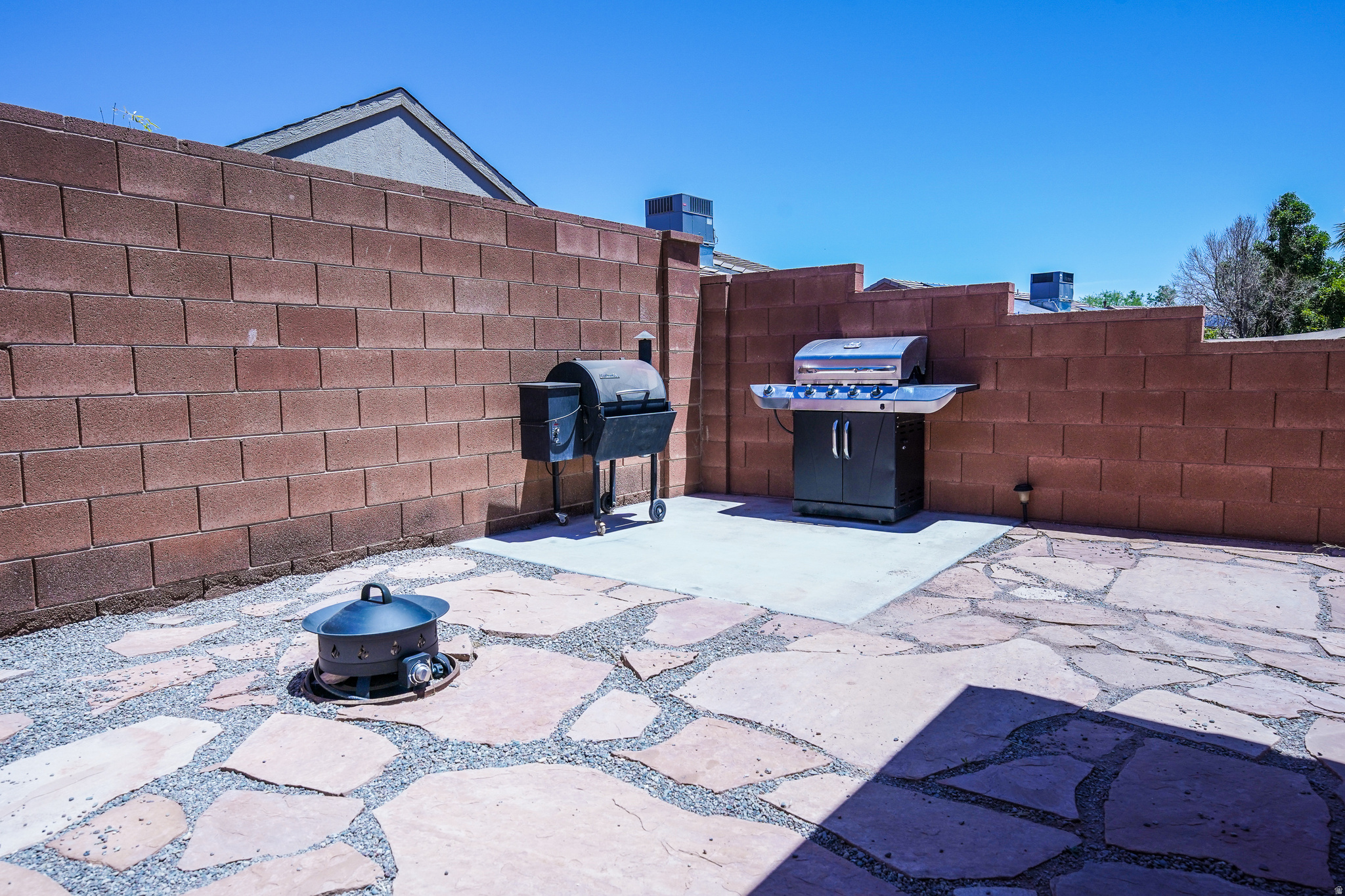 RED ROCK CANYON 2 - Residential