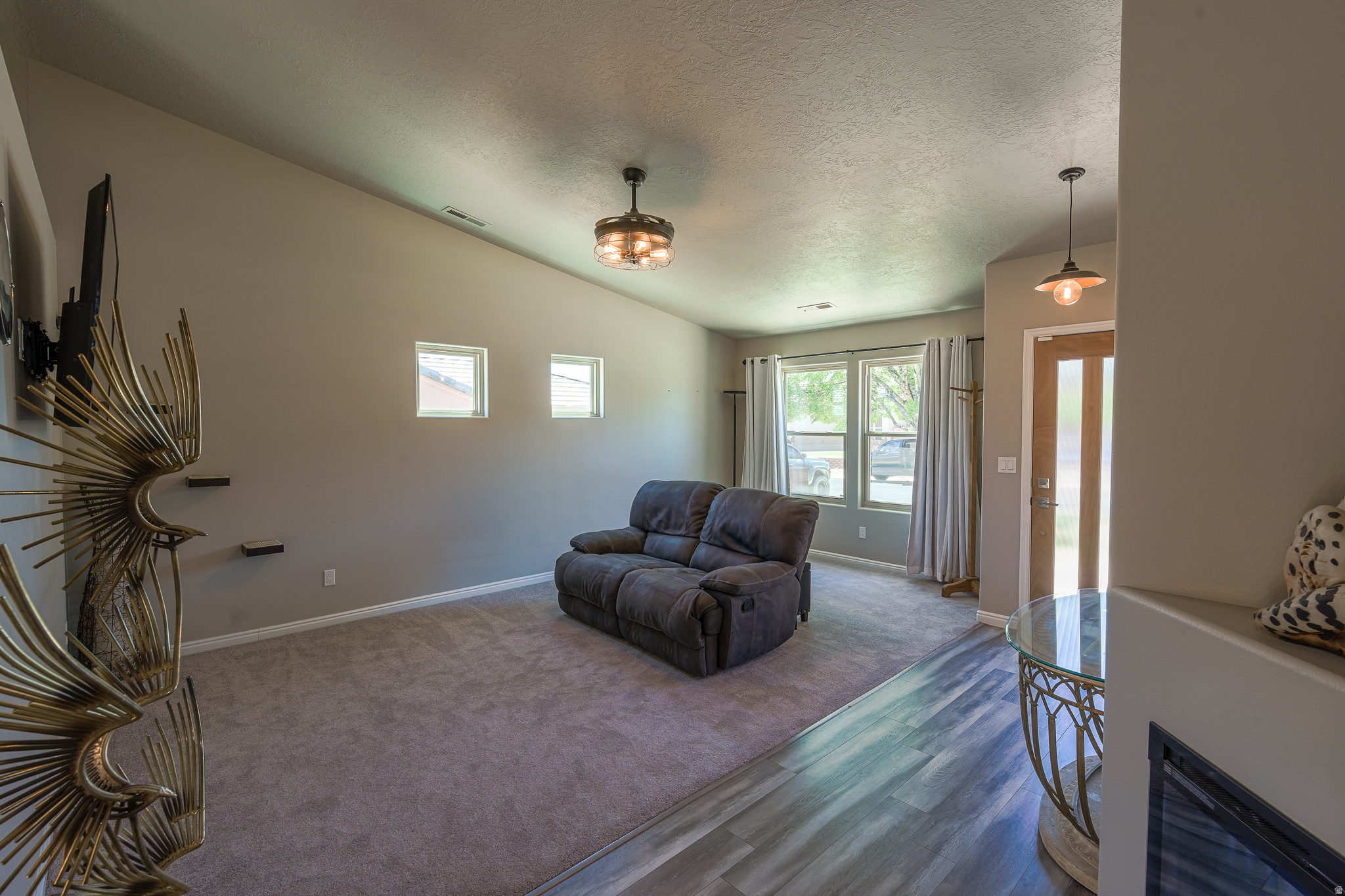 RED ROCK CANYON 2 - Residential