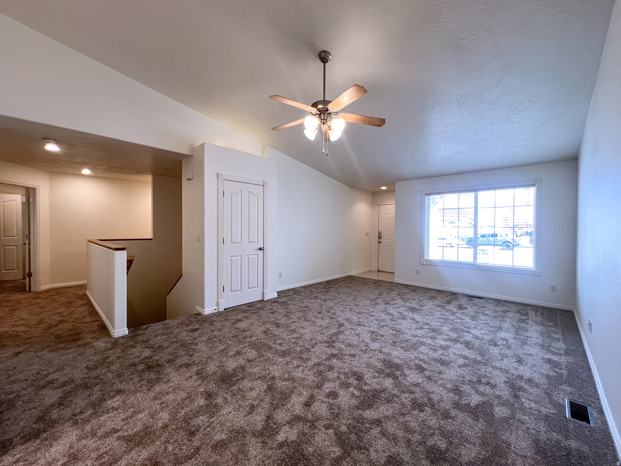 NORTH MEADOW - Residential