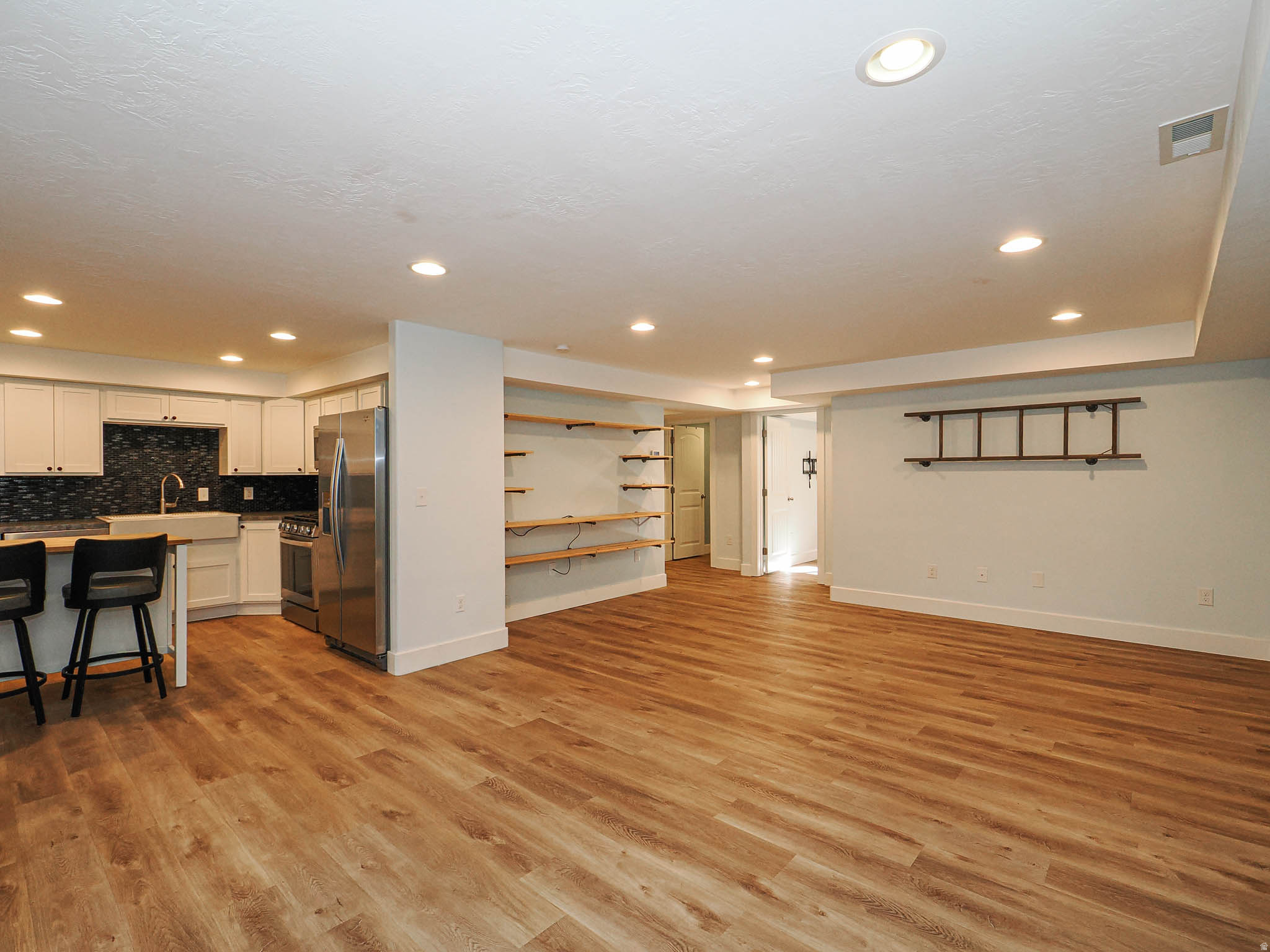 HAMILTON FARMS - Residential