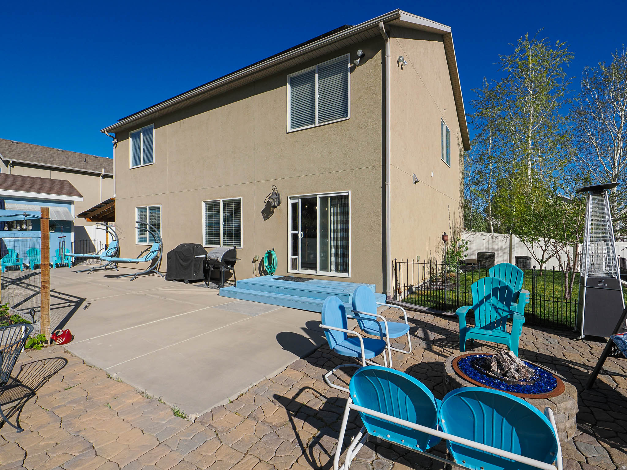 HAMILTON FARMS - Residential