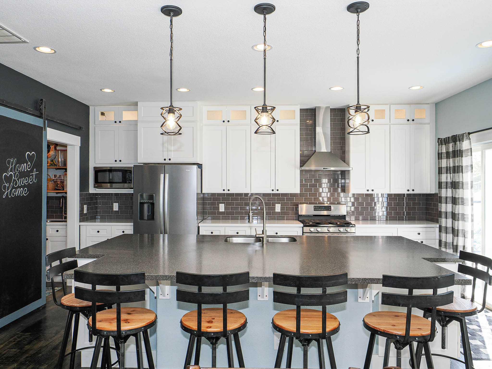 HAMILTON FARMS - Residential