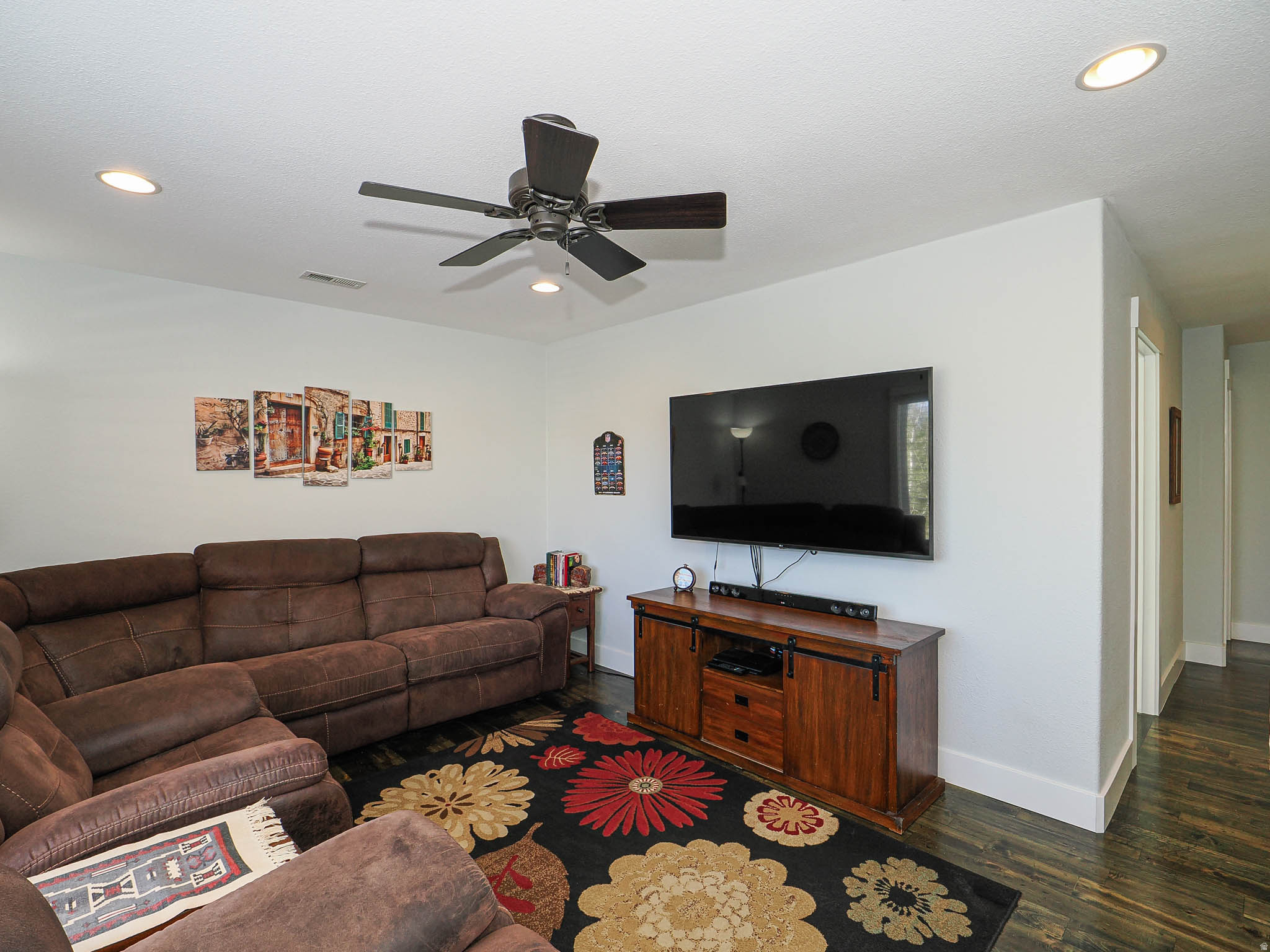 HAMILTON FARMS - Residential