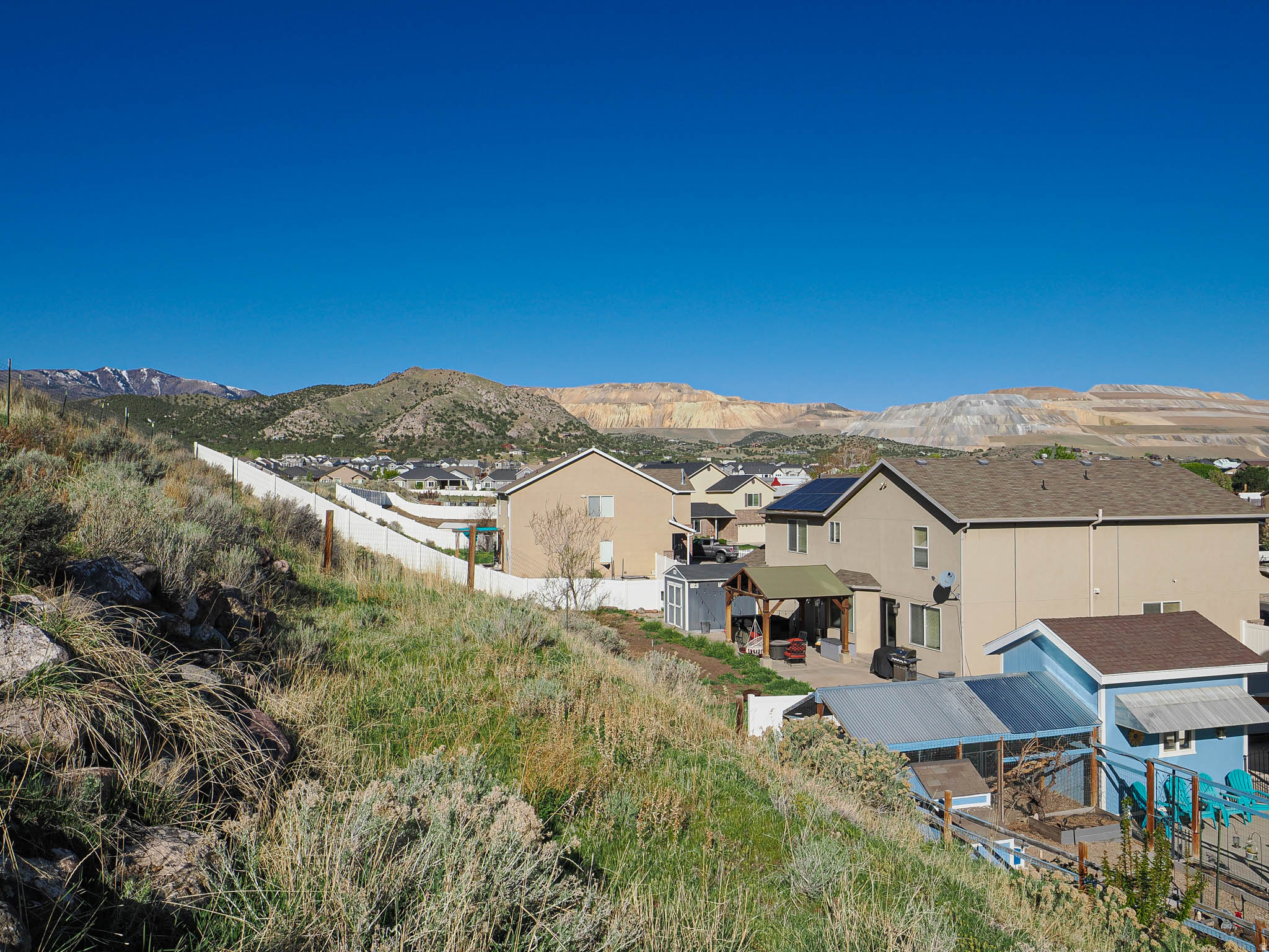 HAMILTON FARMS - Residential