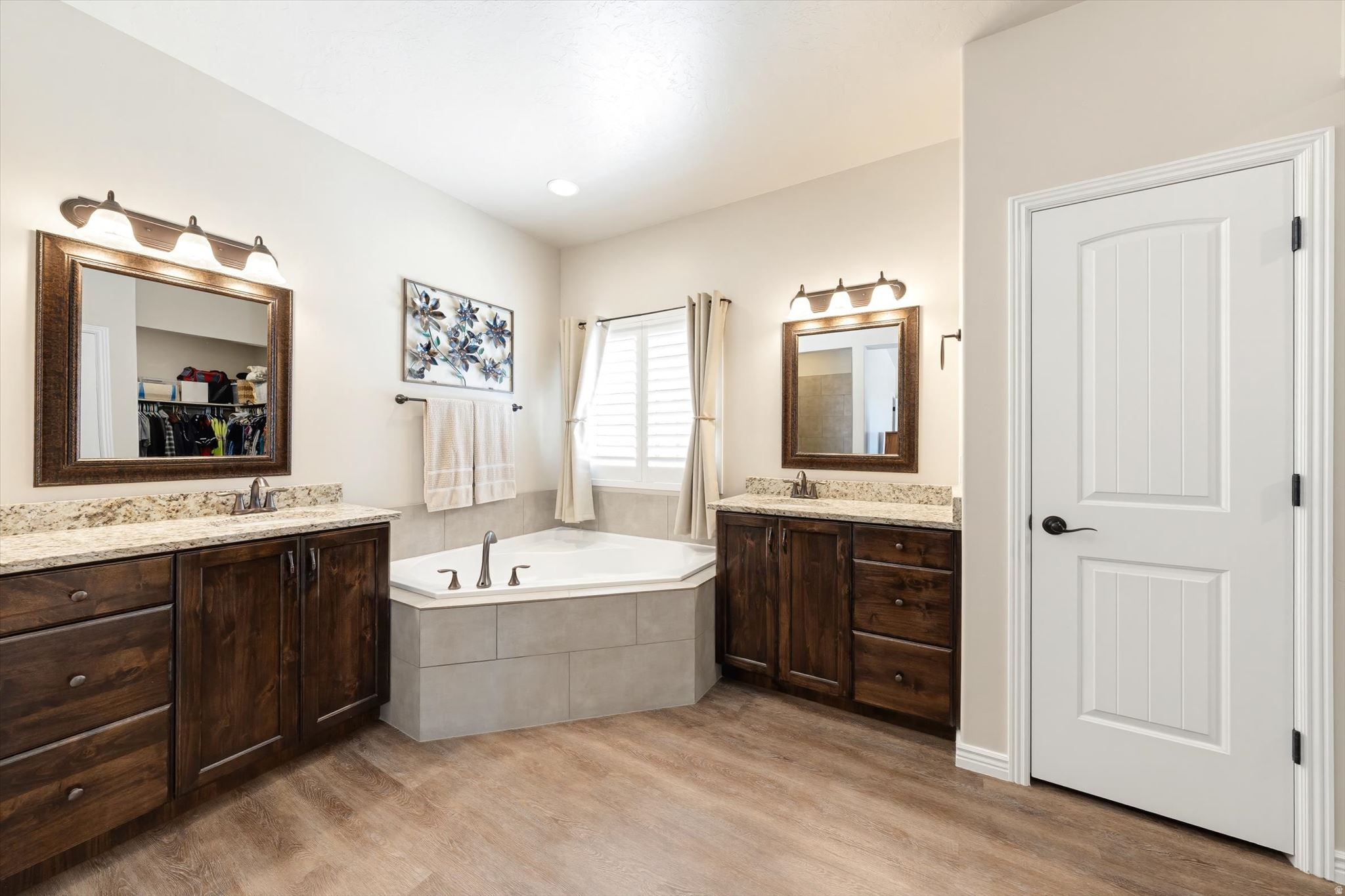 ROSEWOOD ESTATES PH 4 - Residential