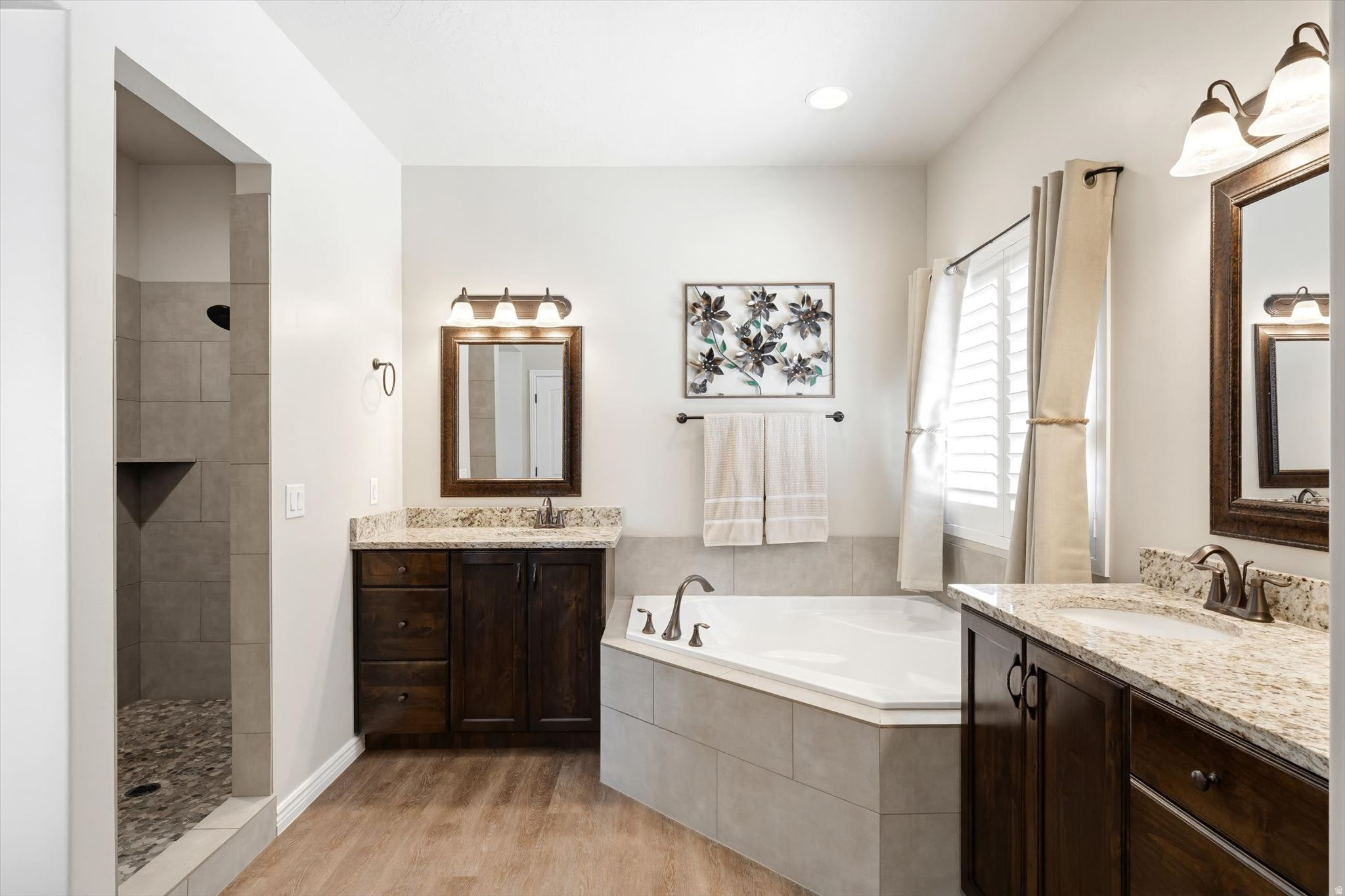 ROSEWOOD ESTATES PH 4 - Residential