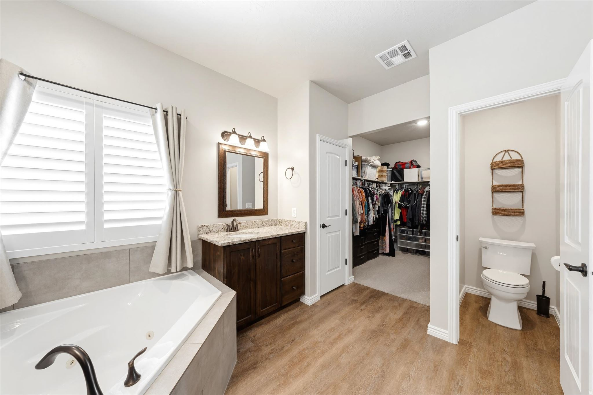 ROSEWOOD ESTATES PH 4 - Residential