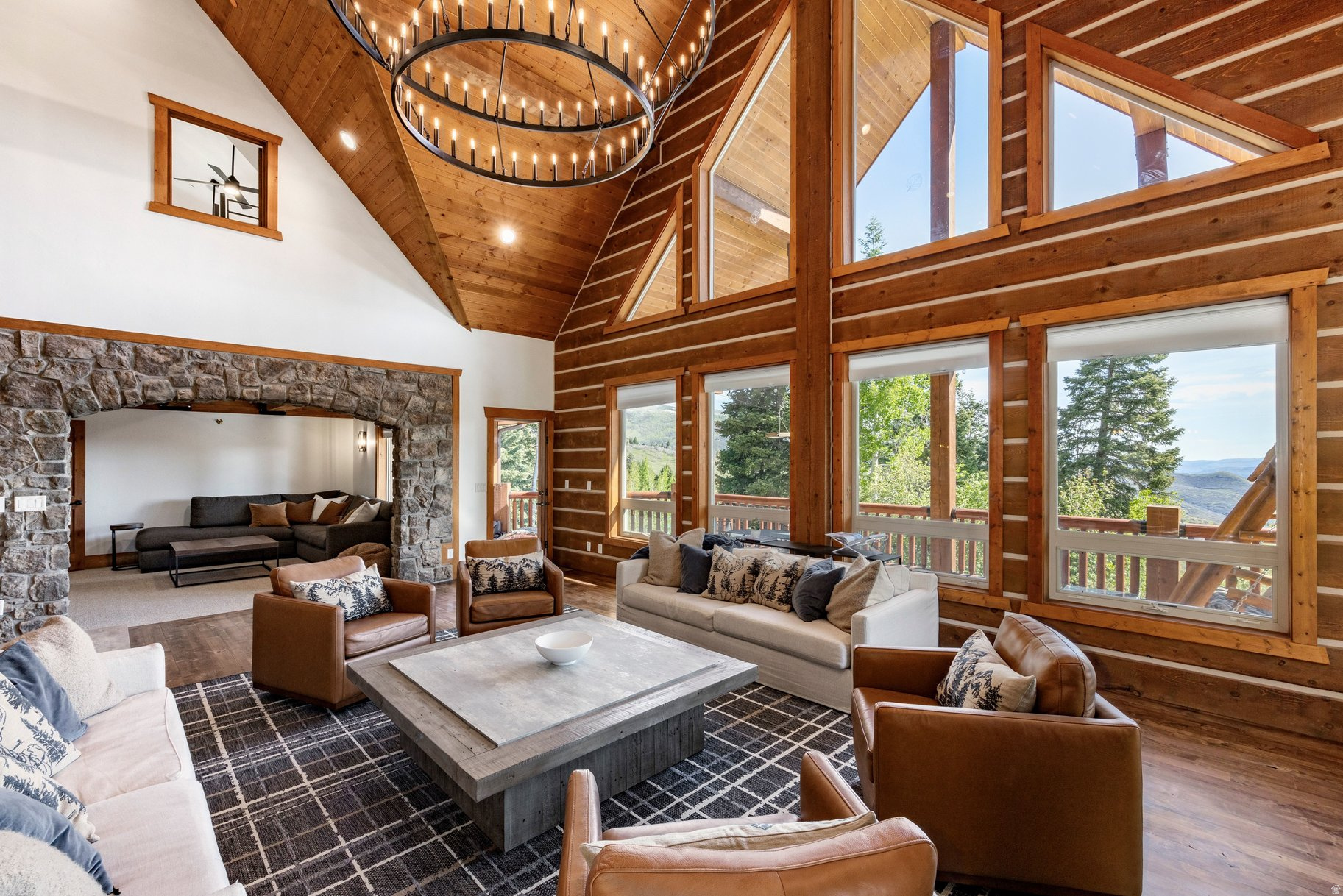 FOREST MEADOWS - Residential