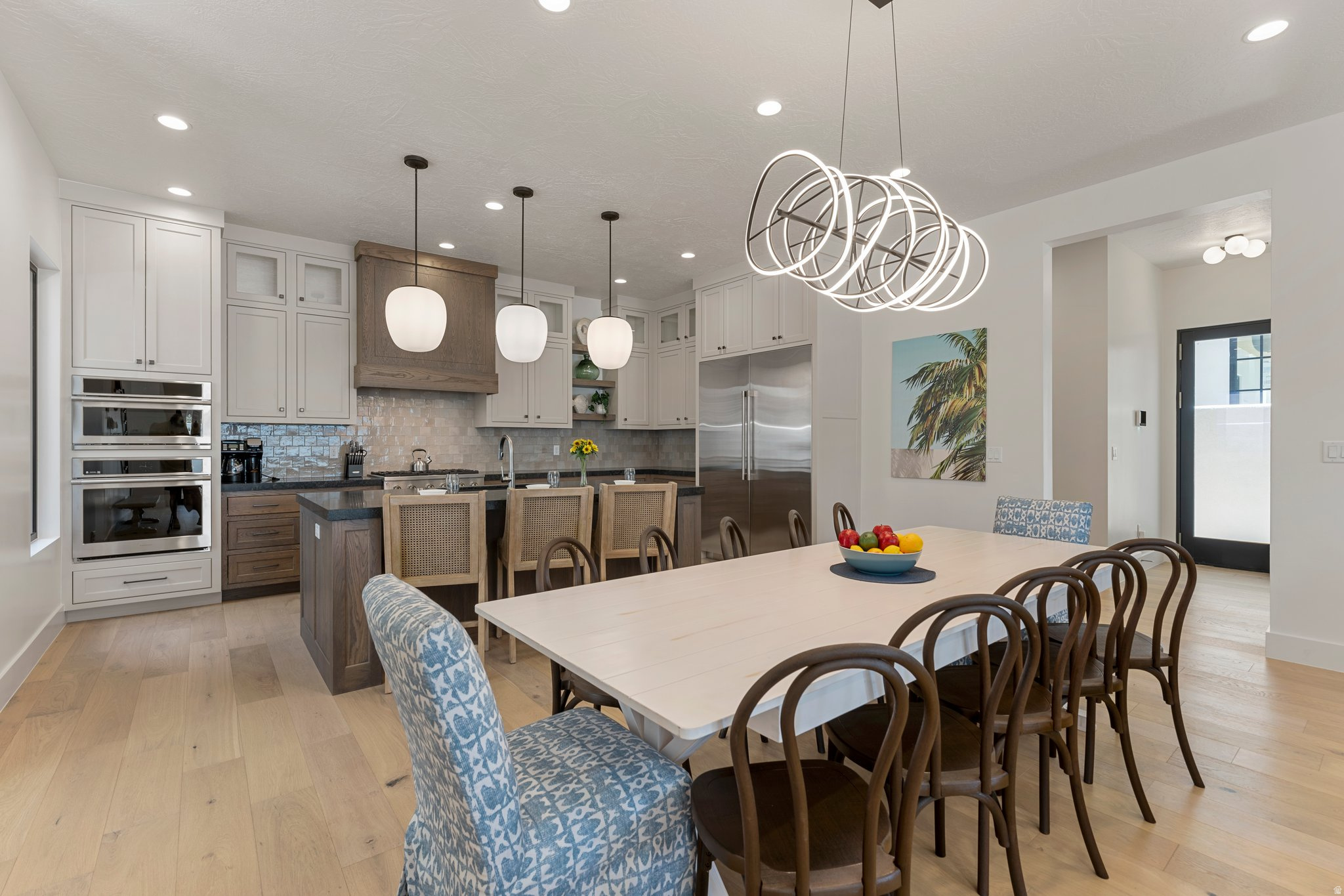 DESERT COLOR - Residential