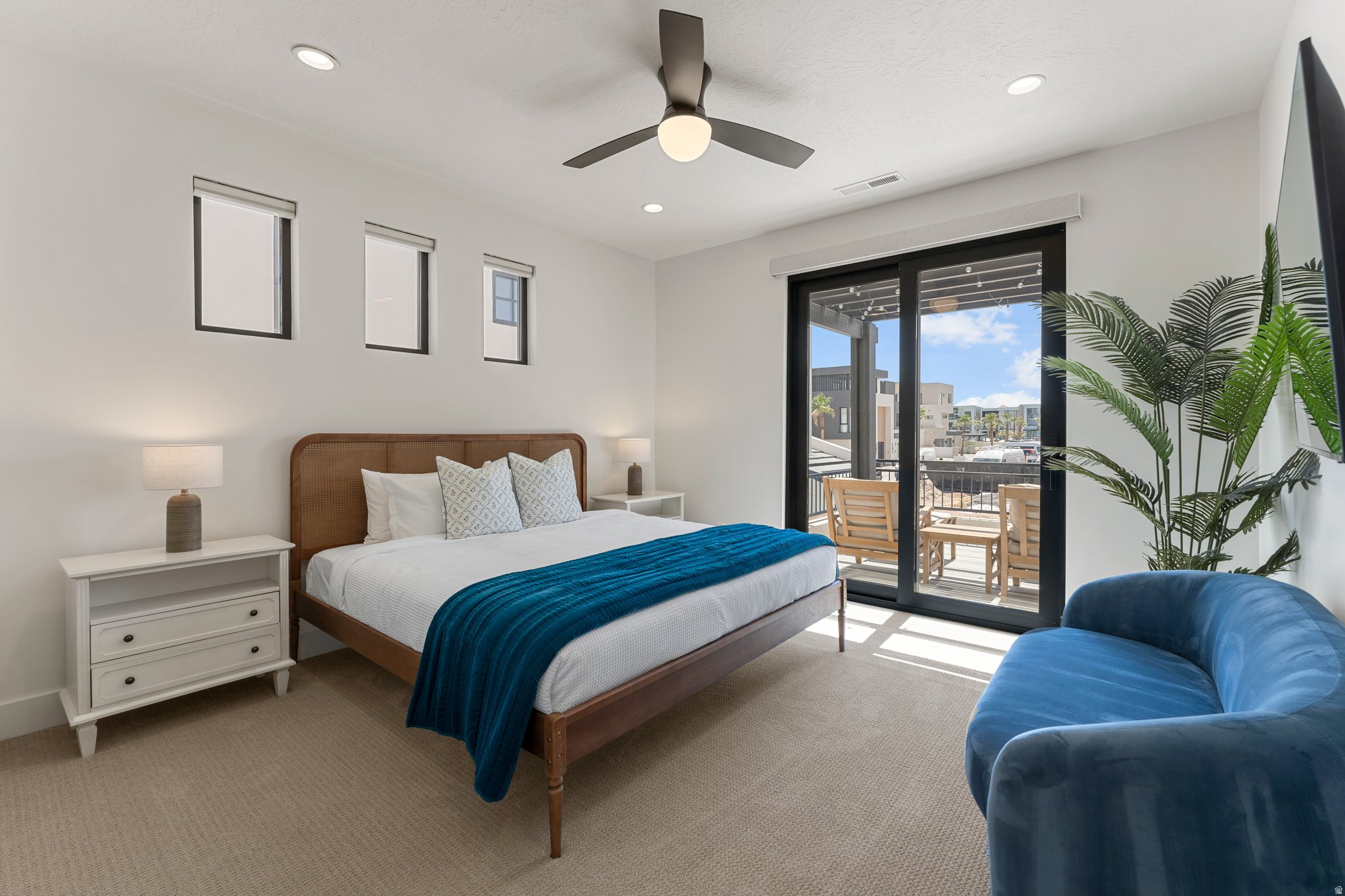 DESERT COLOR - Residential