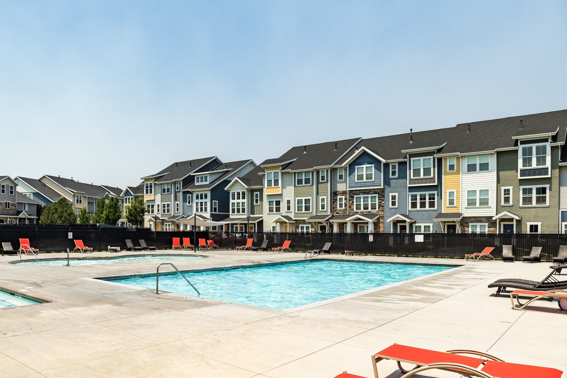 EDGEWATER AT GENEVA - Residential