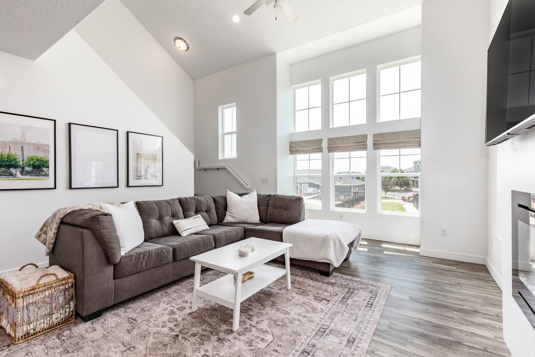 EDGEWATER AT GENEVA - Residential