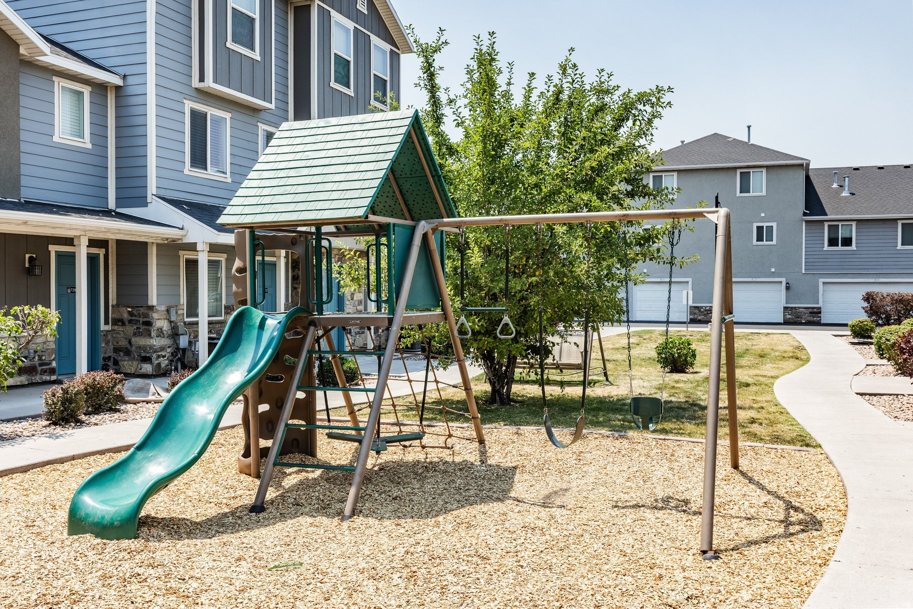 EDGEWATER AT GENEVA - Residential