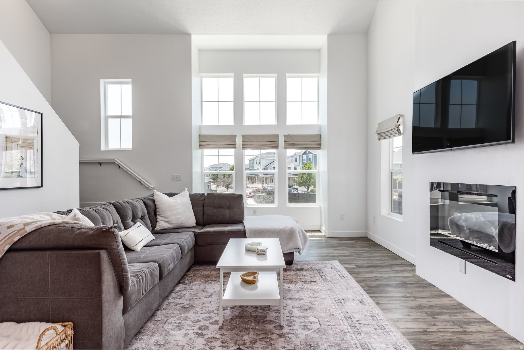 EDGEWATER AT GENEVA - Residential