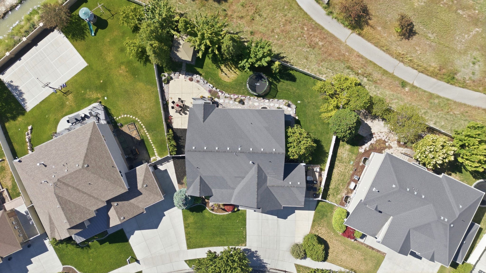 JORDAN HEIGHTS - Residential