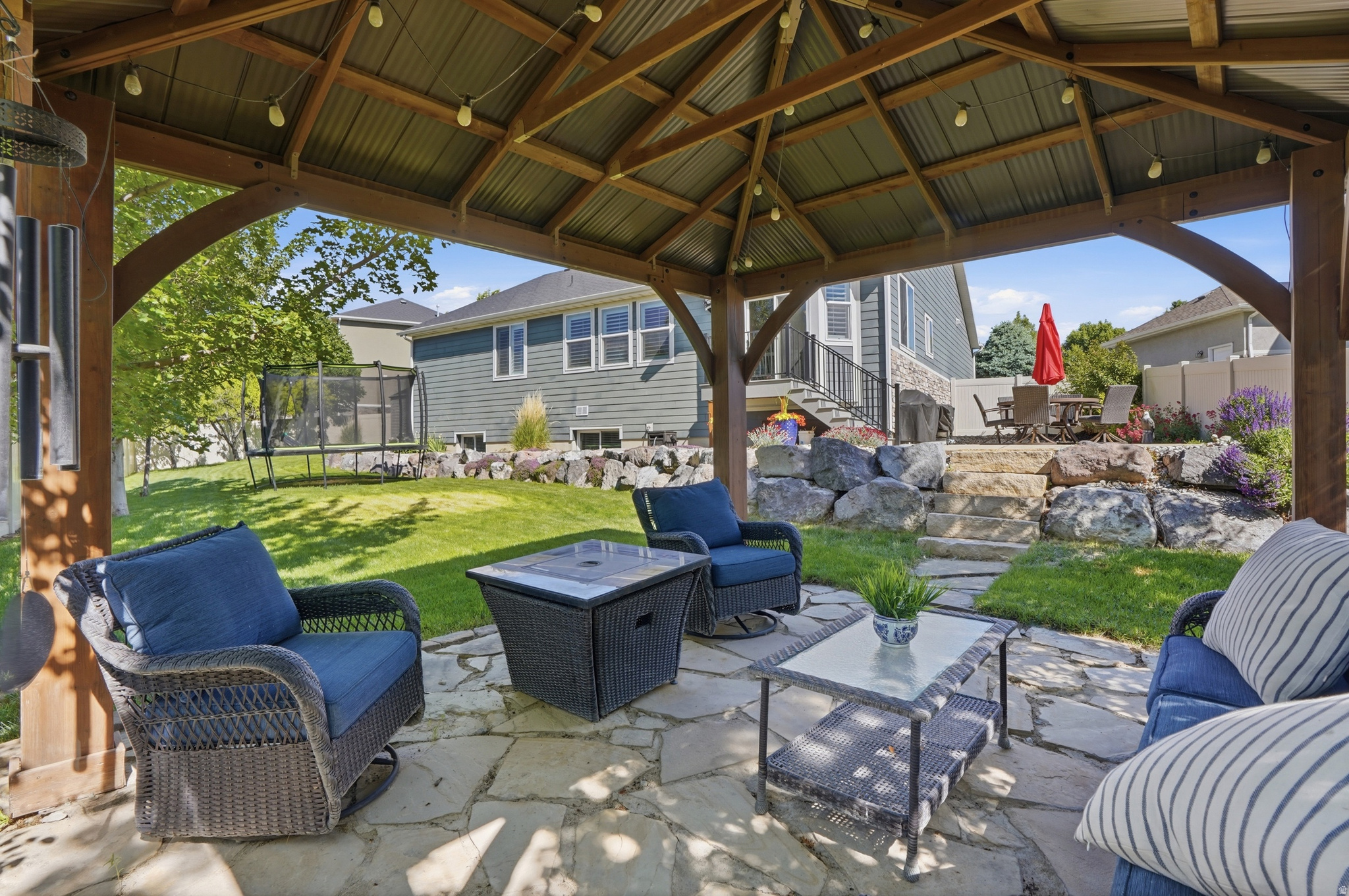 JORDAN HEIGHTS - Residential