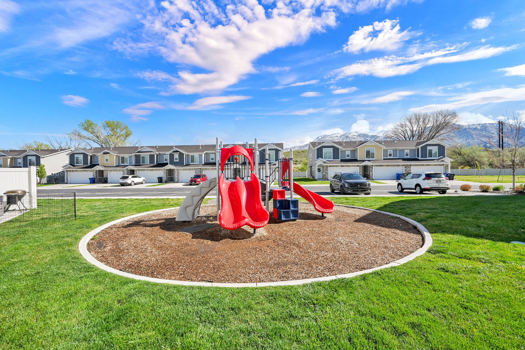 FREEDOM LANDING - Residential