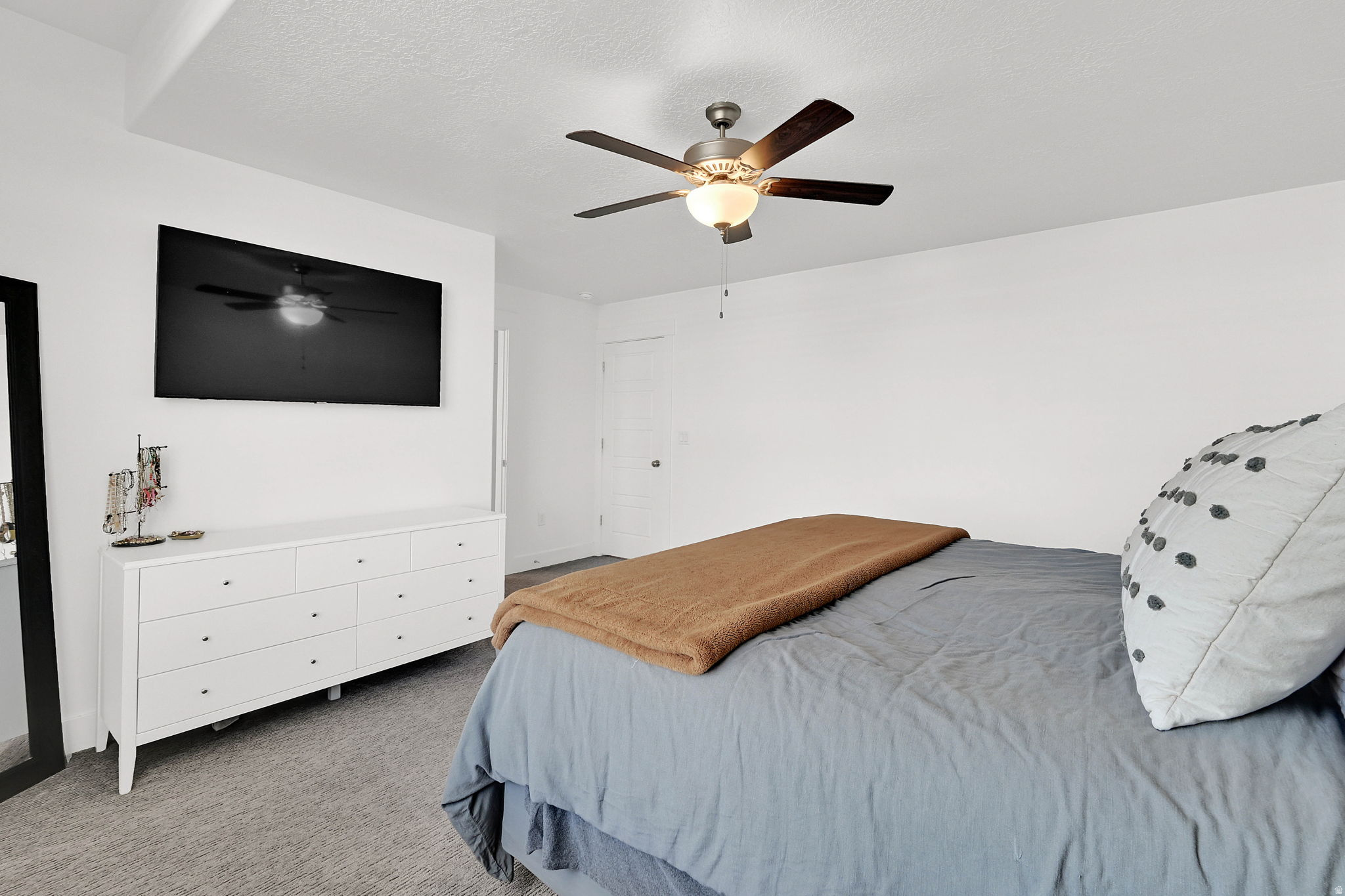 FREEDOM LANDING - Residential