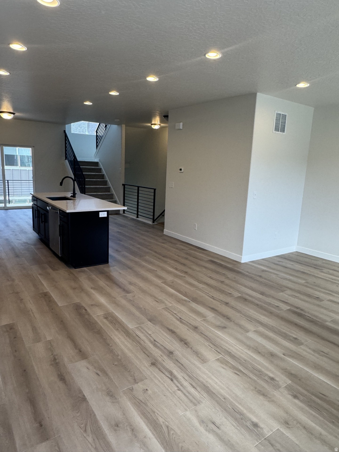 MEADOWBROOK - Residential