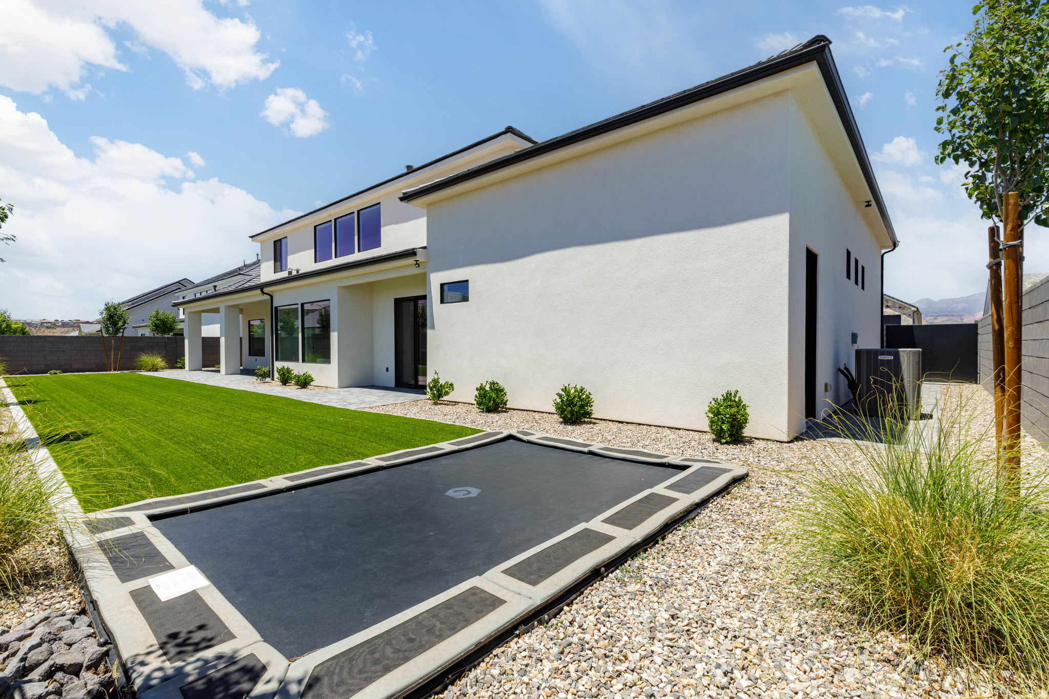 MOORLAND PARK - Residential