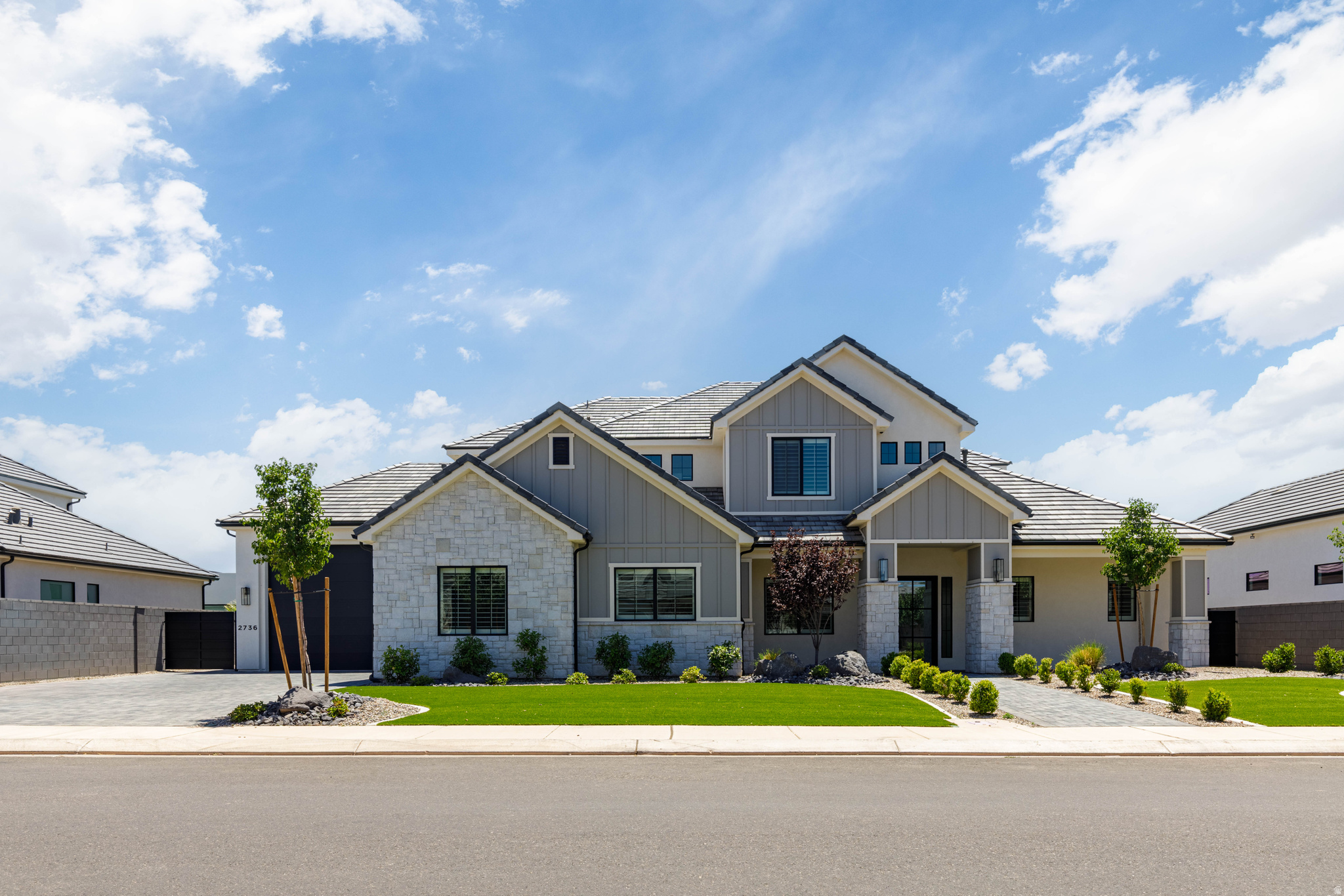 MOORLAND PARK - Residential