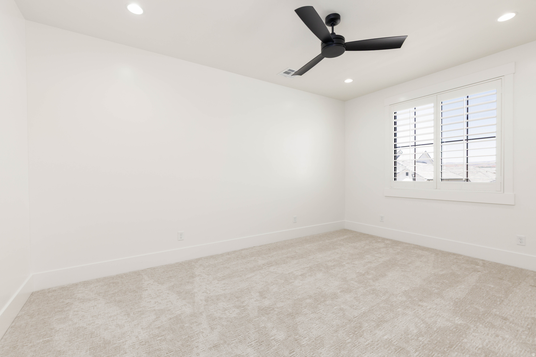 MOORLAND PARK - Residential